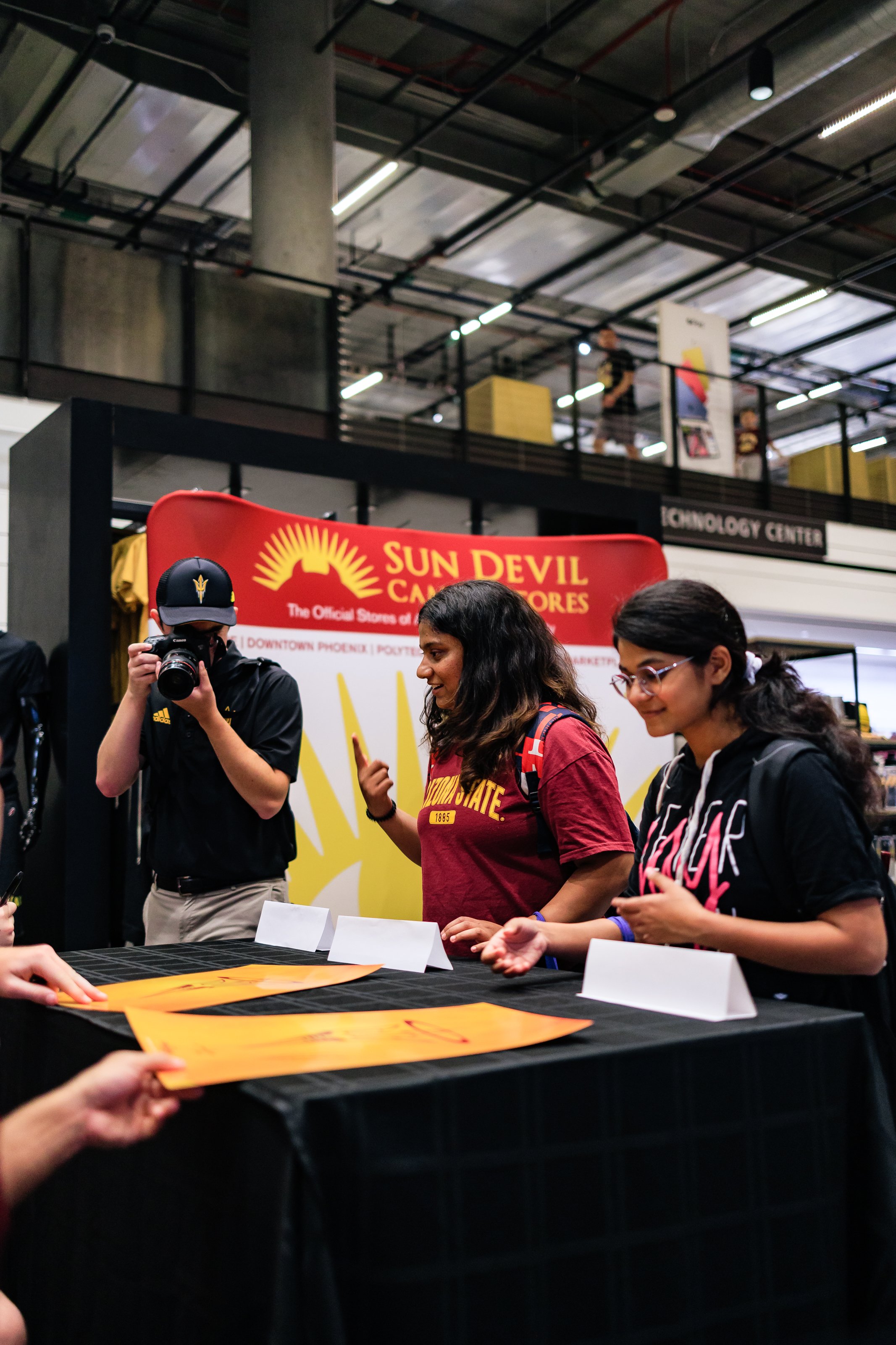 Player Signing Finale-64.jpg