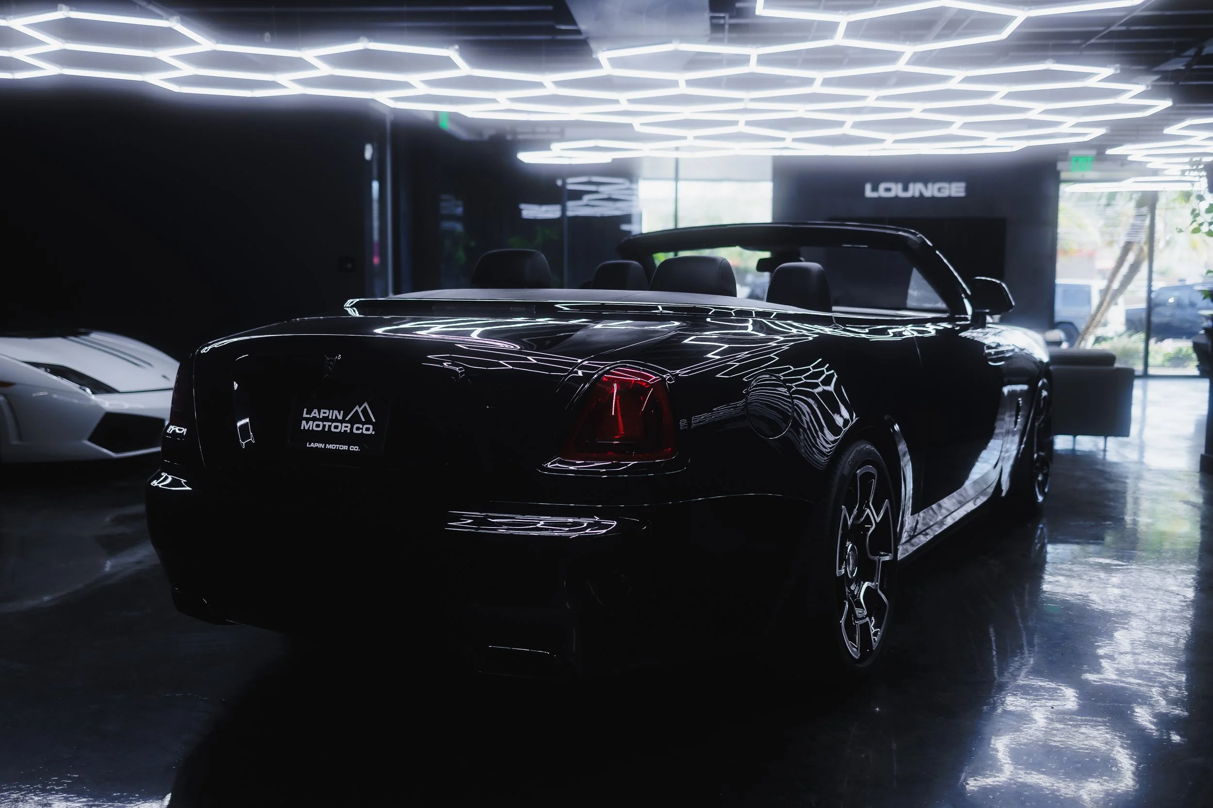 lapin motor co-34.jpg