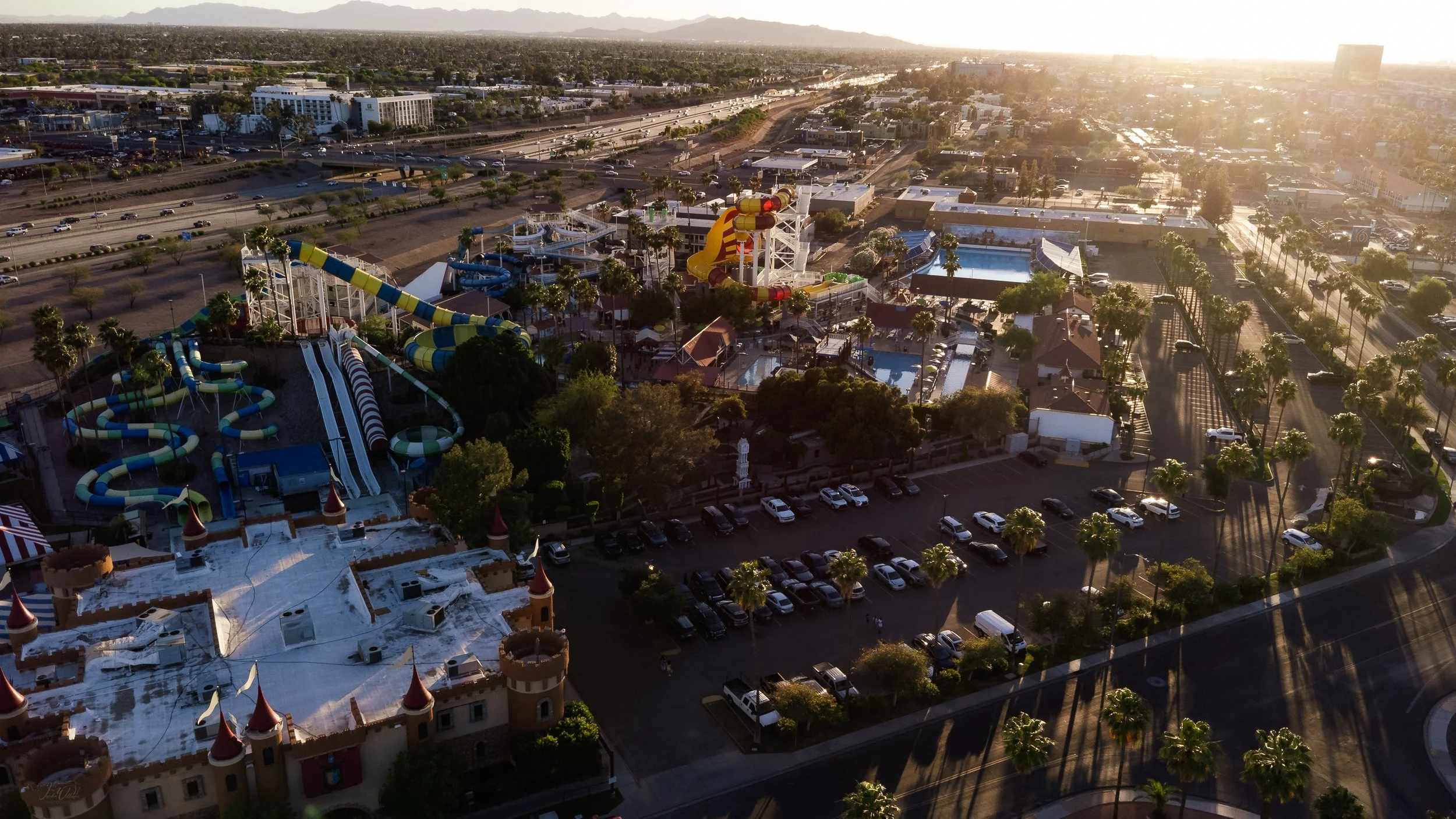 Golfland Sunsplash-1-2.jpg