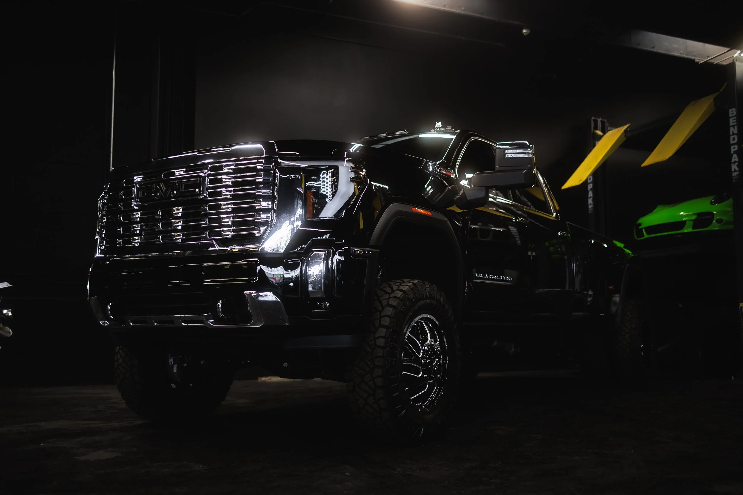 lapin motor co-6.jpg