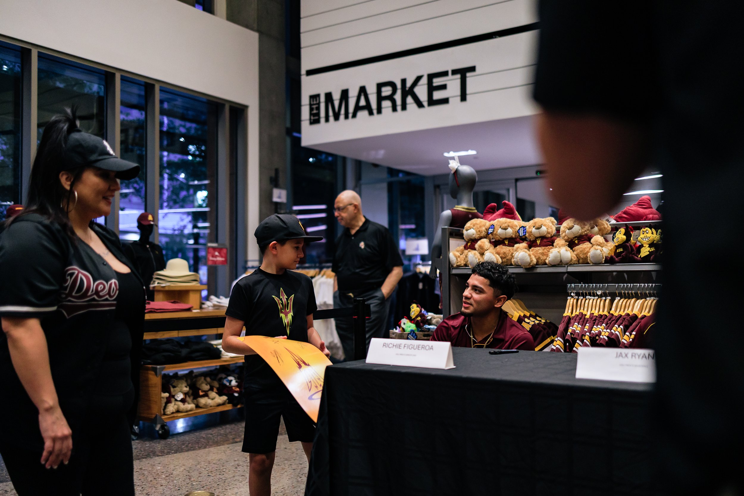Player Signing Finale-67.jpg