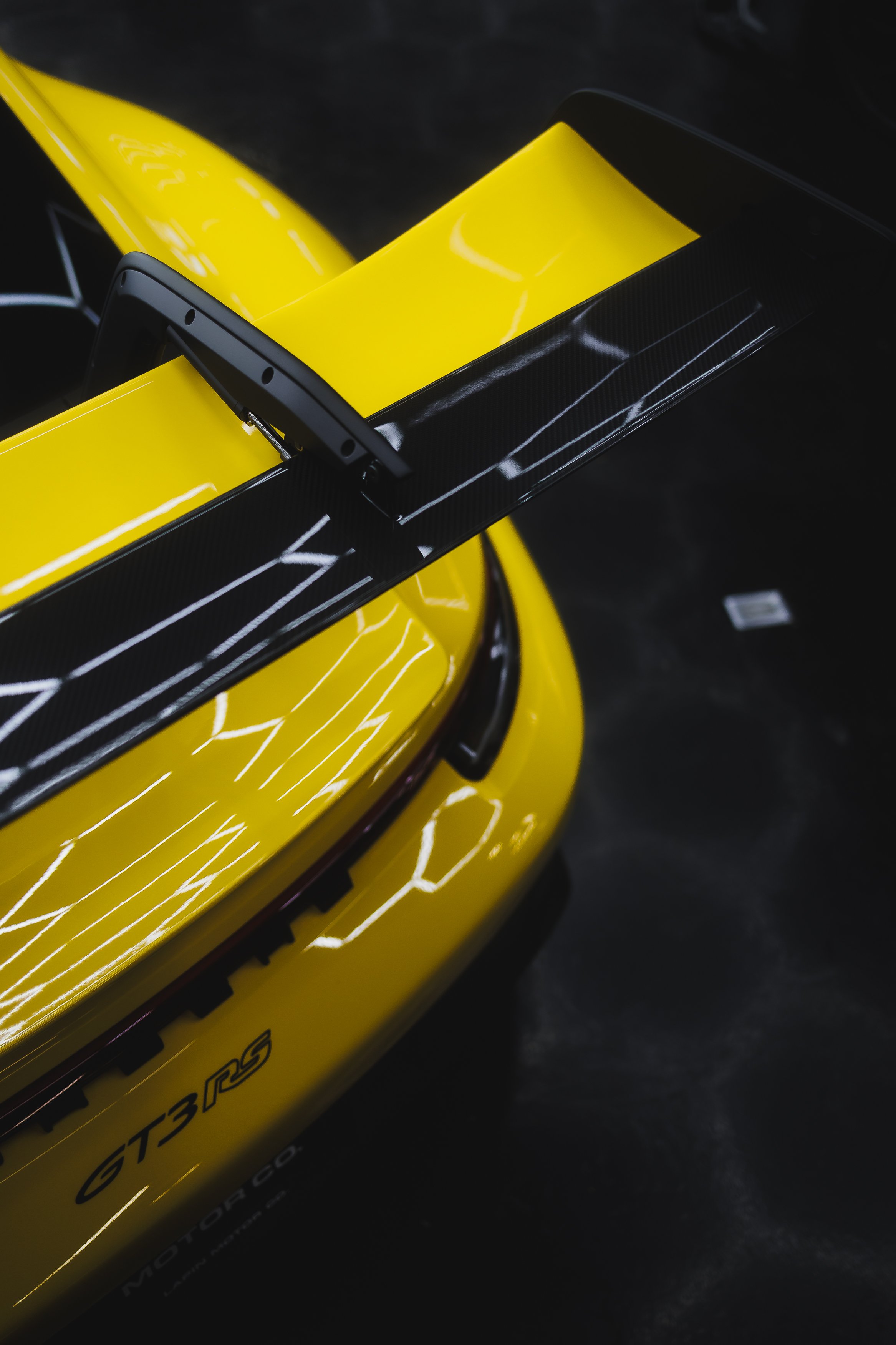 lapin motor co-9.jpg