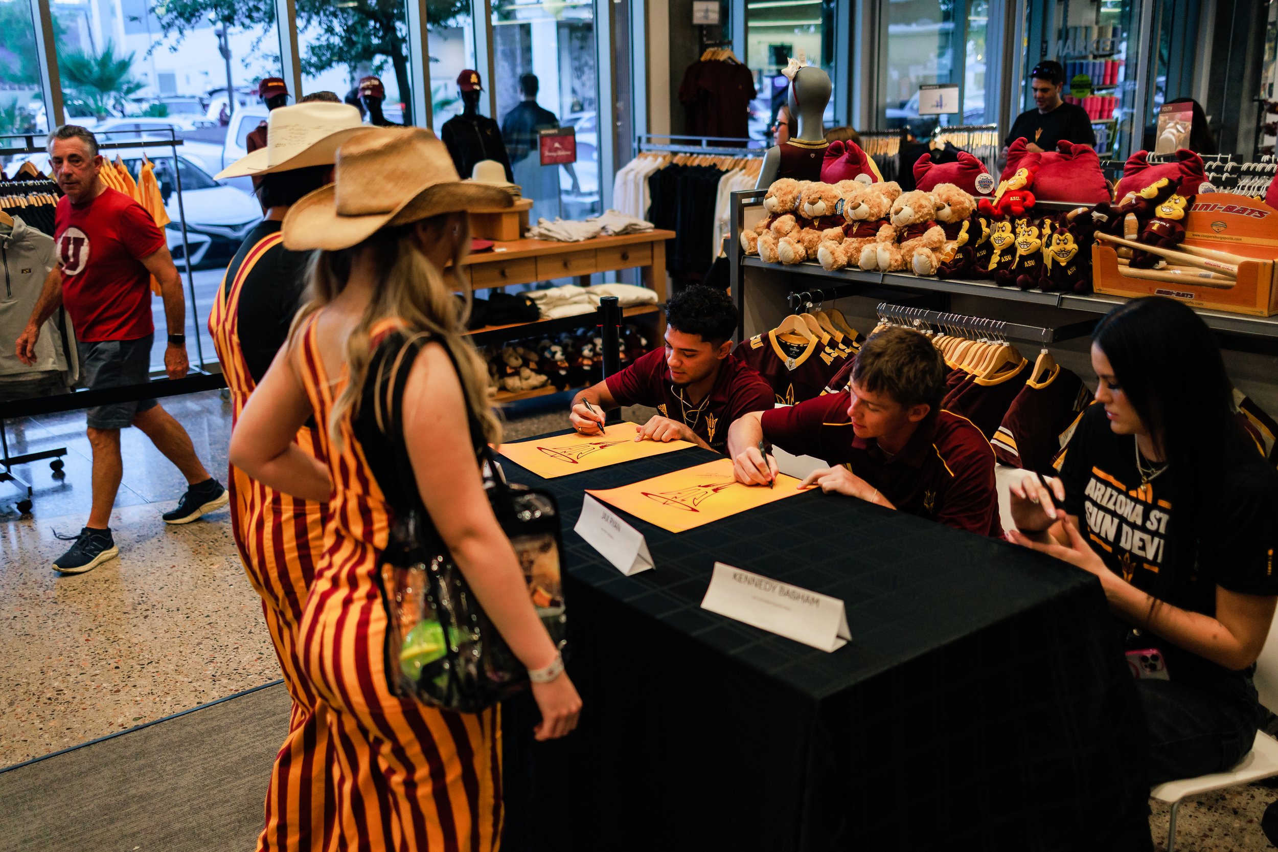 Player Signing Finale-12.jpg