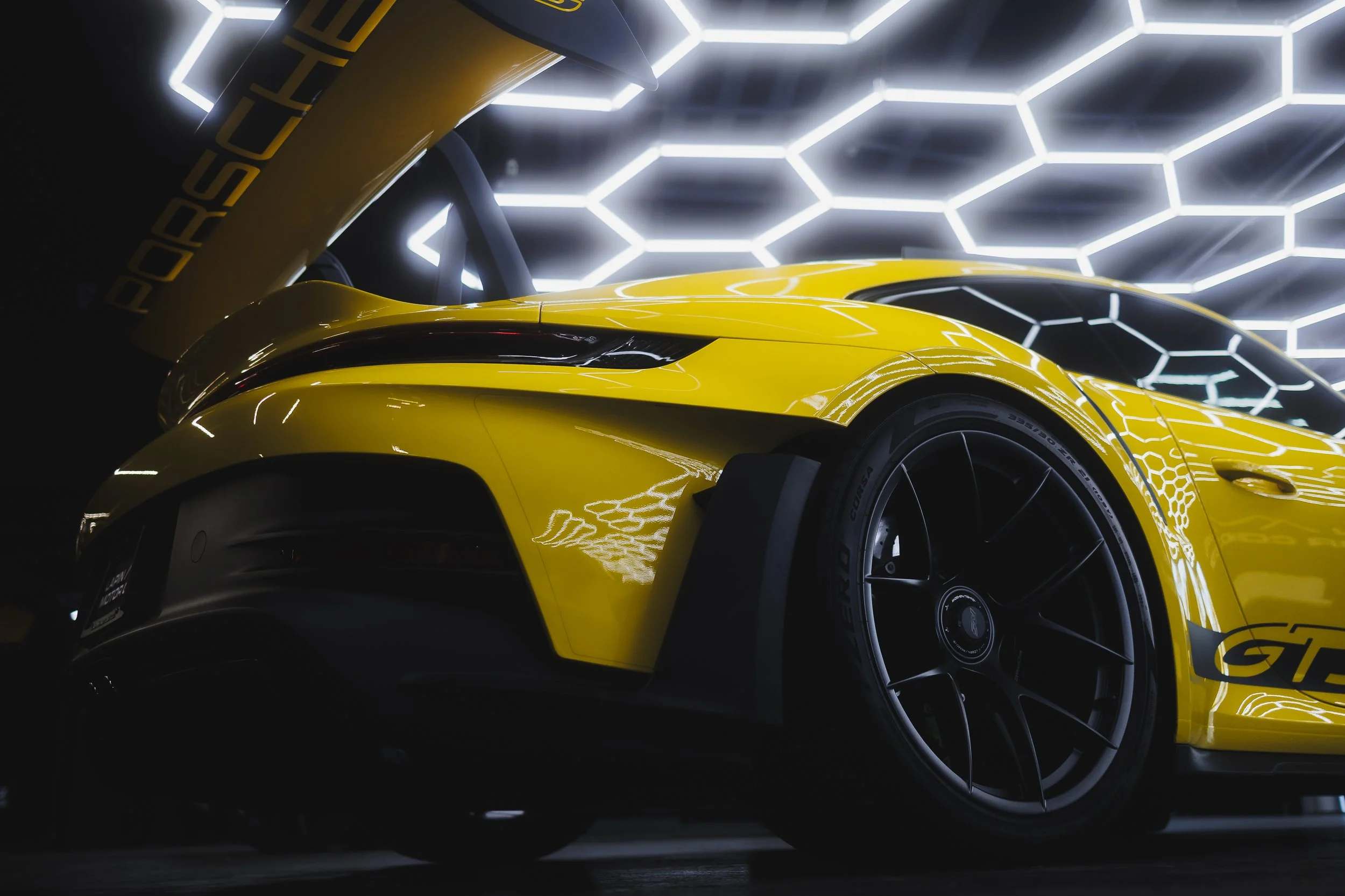 lapin motor co-39.jpg