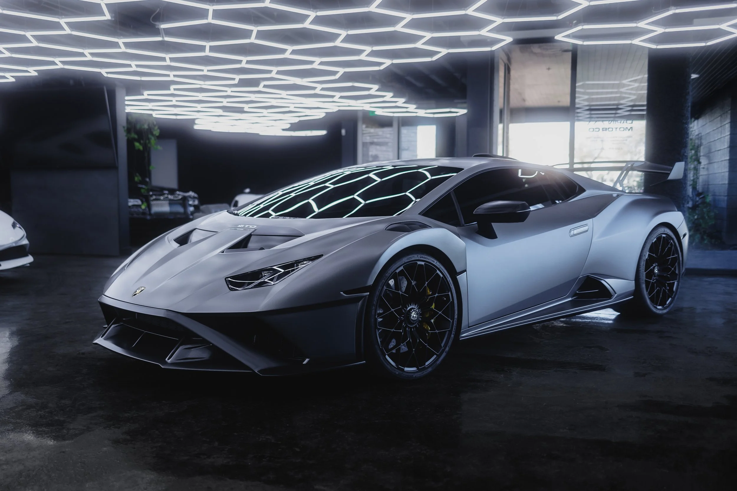 lapin motor co-4.jpg