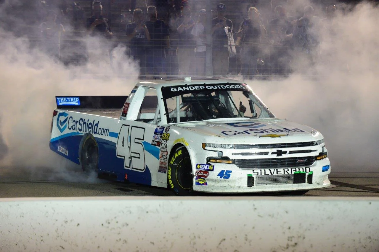 CarShield Looks to Make Championship Run with Ross Chastain, Niece Motorsports