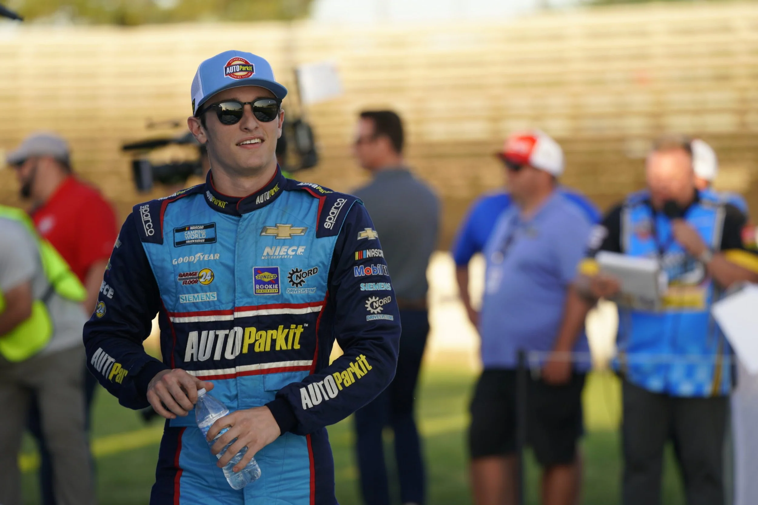 Lawless Alan - Rackley Roofing 200 Race Advance