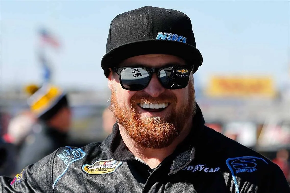 Lucas Oil 150 – Phoenix Raceway Race Advance