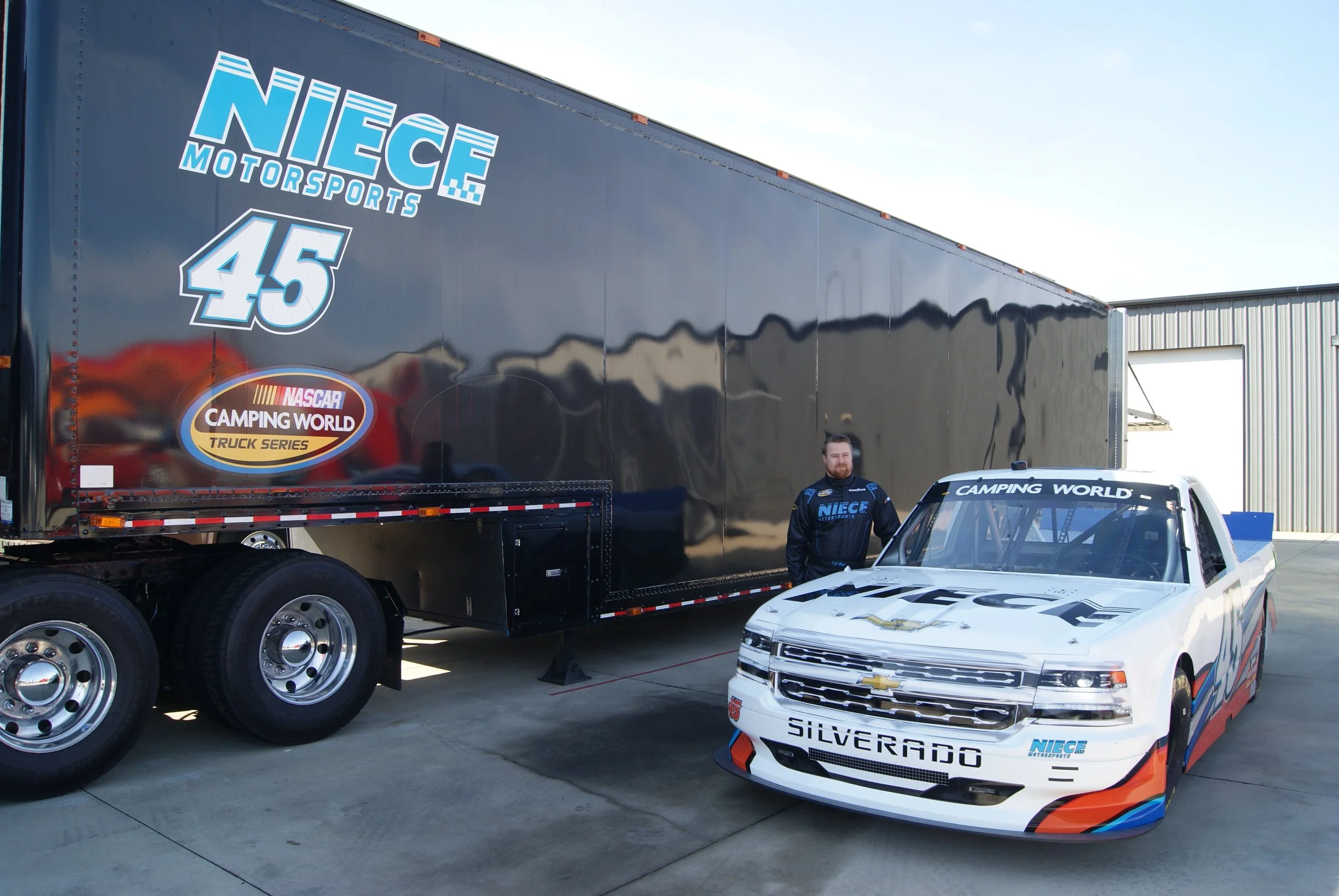 Niece Motorsports Readies for 2017 NASCAR Camping World Truck Series Season