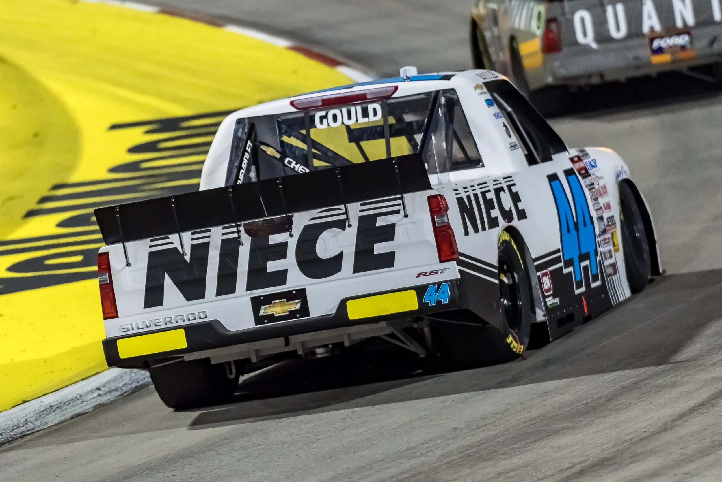 R22. Martinsville II. No. 44 Team