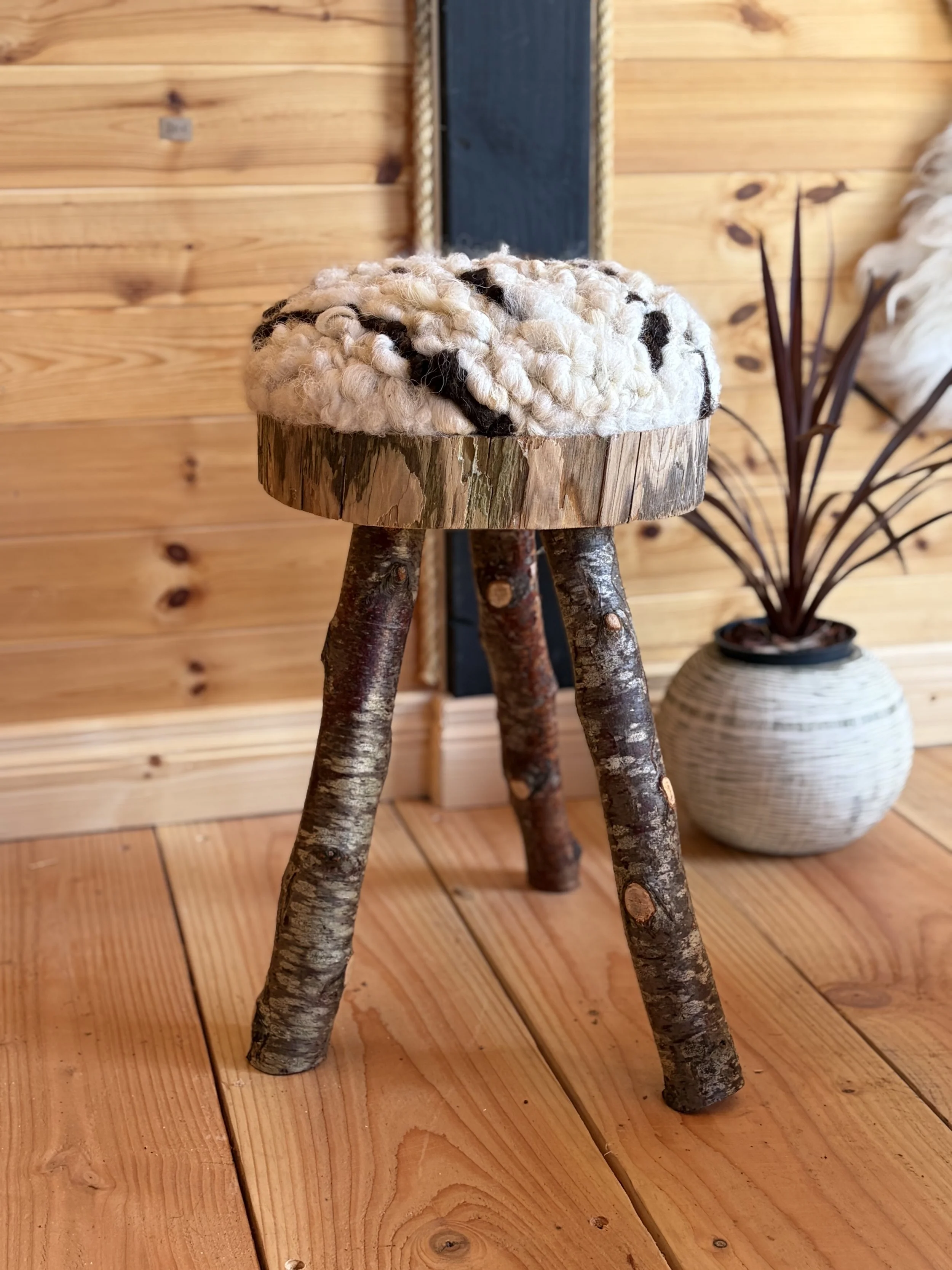 photostool1.jpg