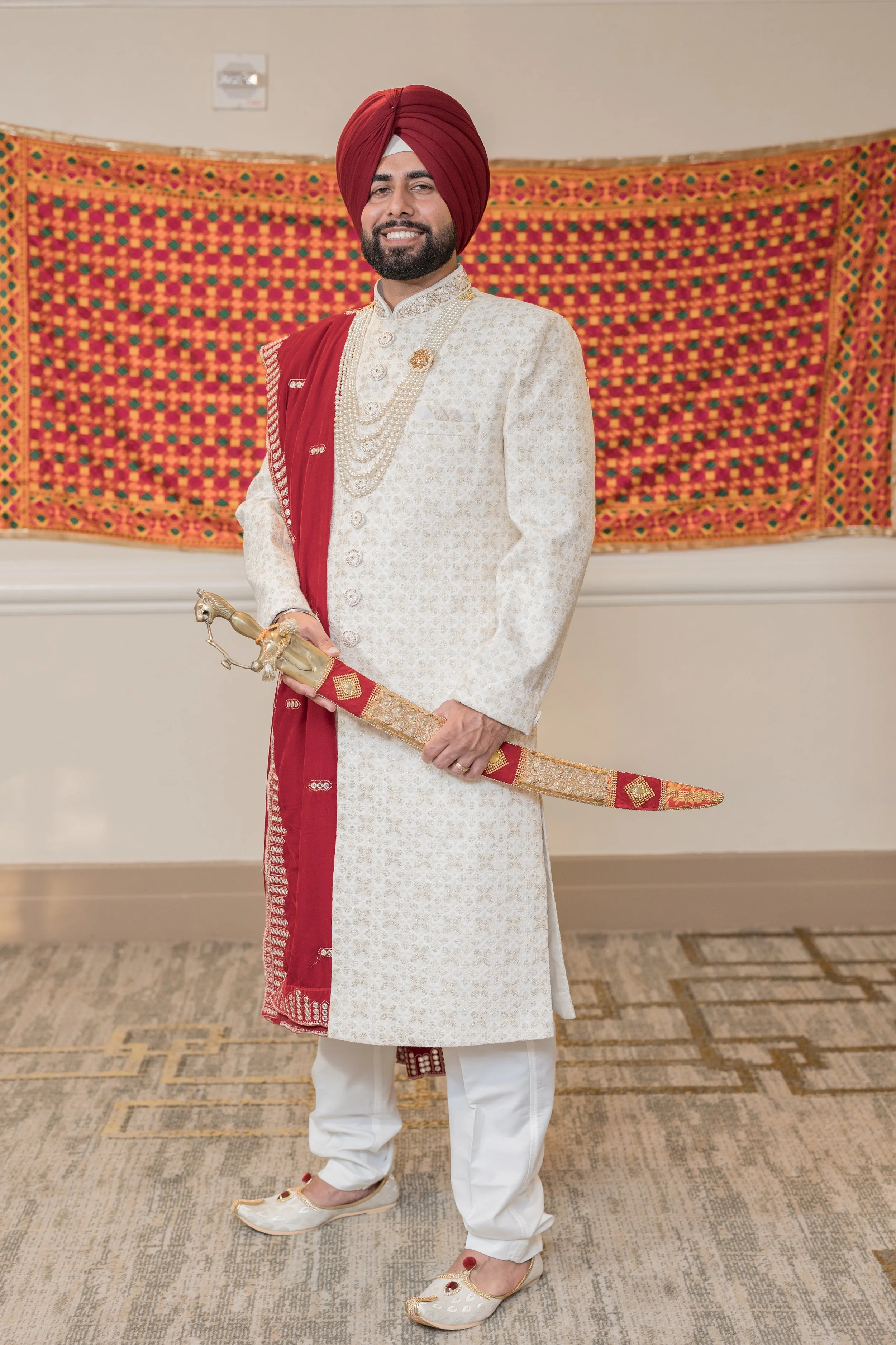 SATVIR LAVEELEEN (1).jpg