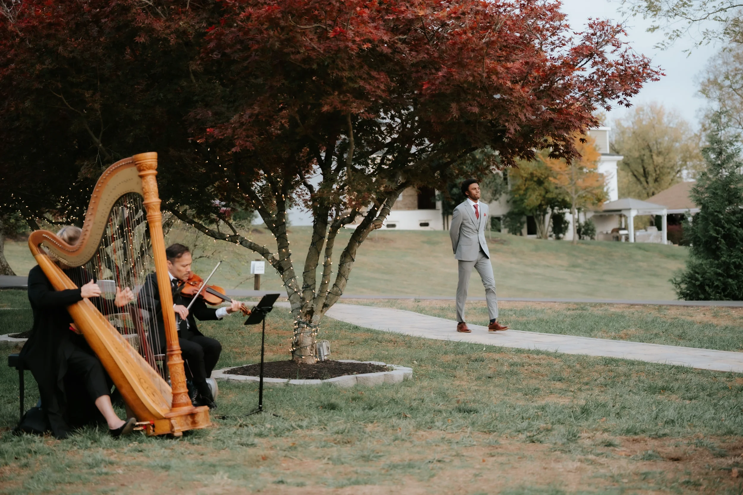 SNKWorks_Wedding-indian-pakistani-photos-photographer-natural-candid-desi-bride-groom-virginia-washingtondc-southasian-whitesferry  (24).webp