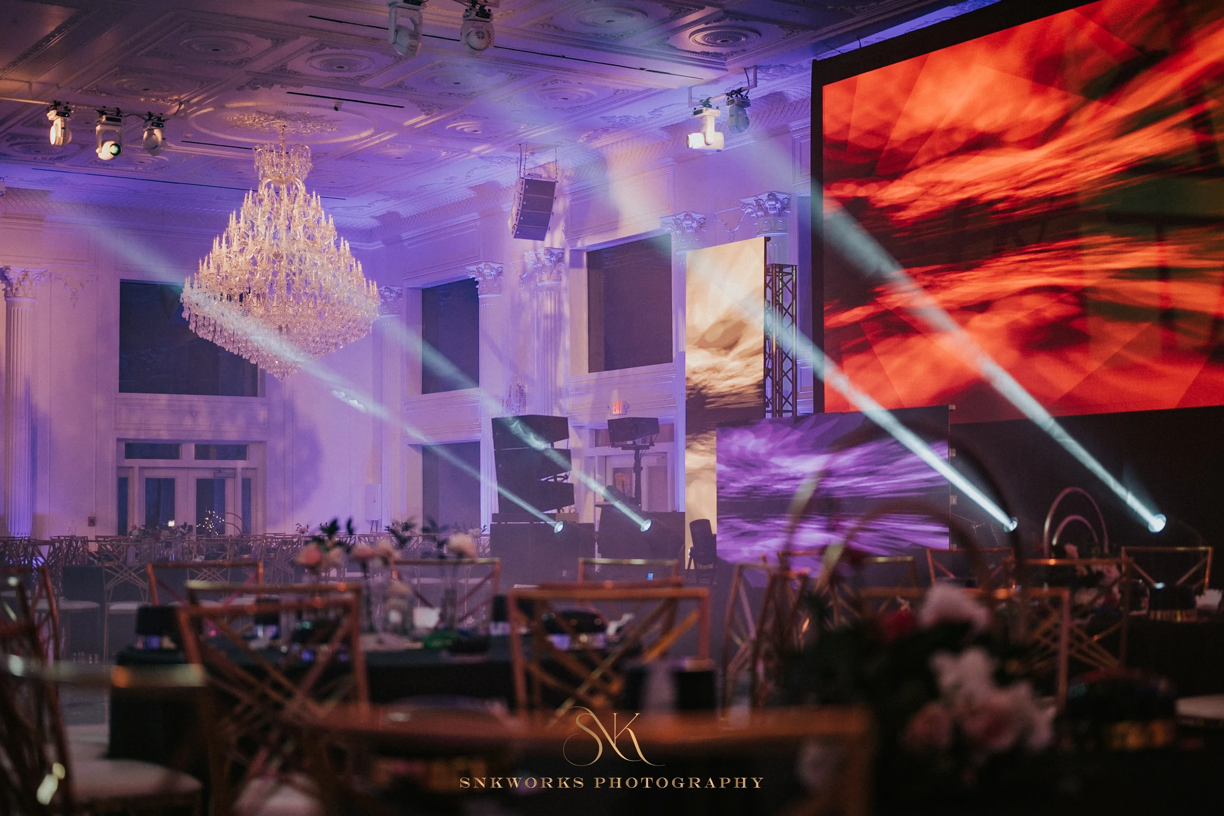 SNKWorks_Wedding-indian-pakistani-photos-photographer-natural-candid-desi-bride-groom-virginia-washingtondc-southasian-whitesferry (21).webp