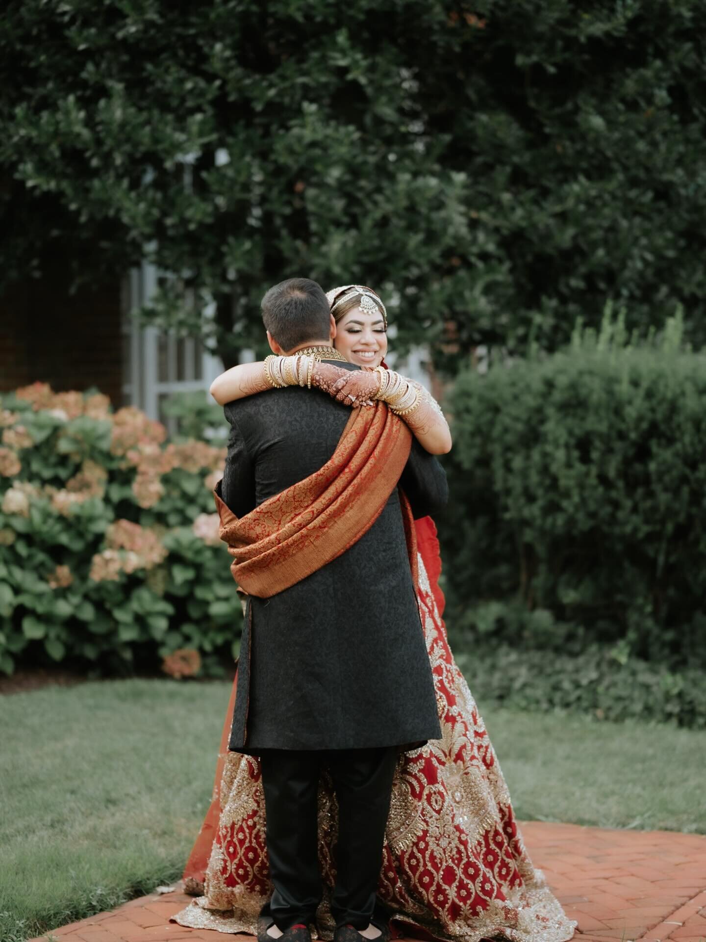 M &amp; Z Shaadi 🤍
Effortless. Intentional. Unforgettable.

Inquire at www.snkworks.com

#shaadi #southasianbride #pakistaniwedding #brideoftheday