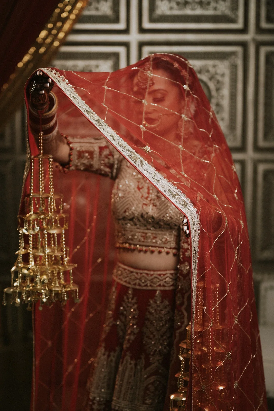 anand-karaj-snkworks-south-asian-wedding-indian-pakistani-shaadi- hilton-mclean-photos-photography-snkworks-best-top-photographer-dmv-shaadi-walima-nikkah-elegant-candid-filsm-video-vendor  (53).webp