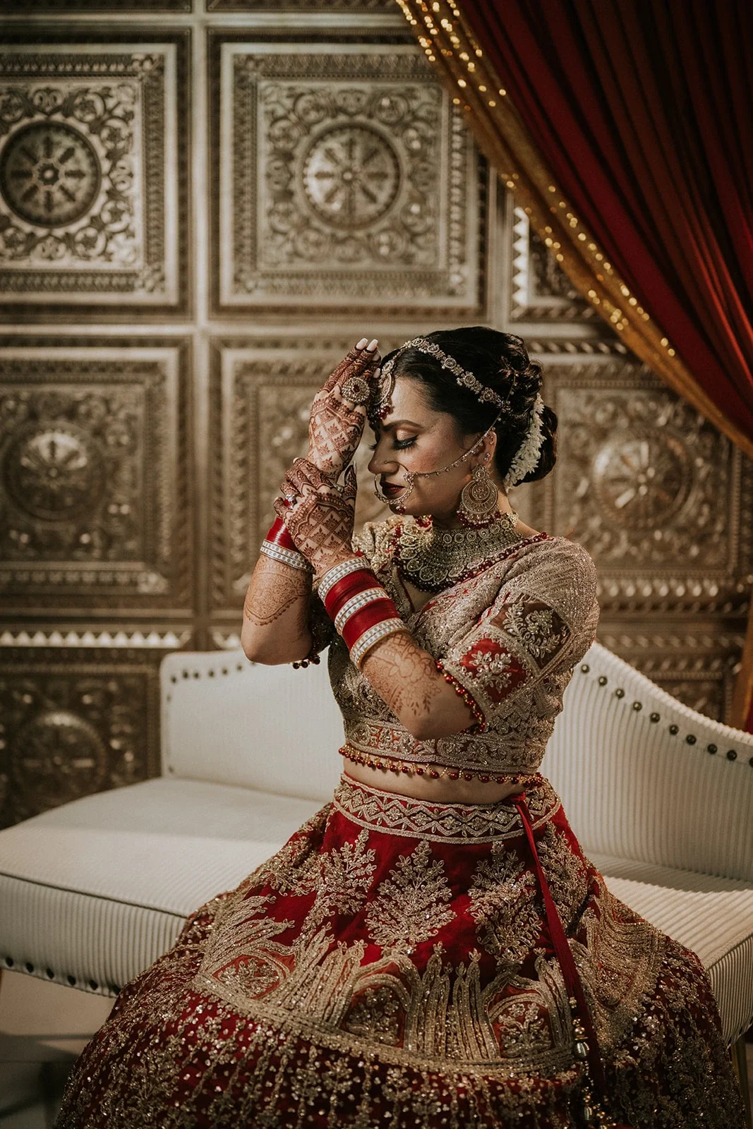 anand-karaj-snkworks-south-asian-wedding-indian-pakistani-shaadi- hilton-mclean-photos-photography-snkworks-best-top-photographer-dmv-shaadi-walima-nikkah-elegant-candid-filsm-video-vendor  (51).webp