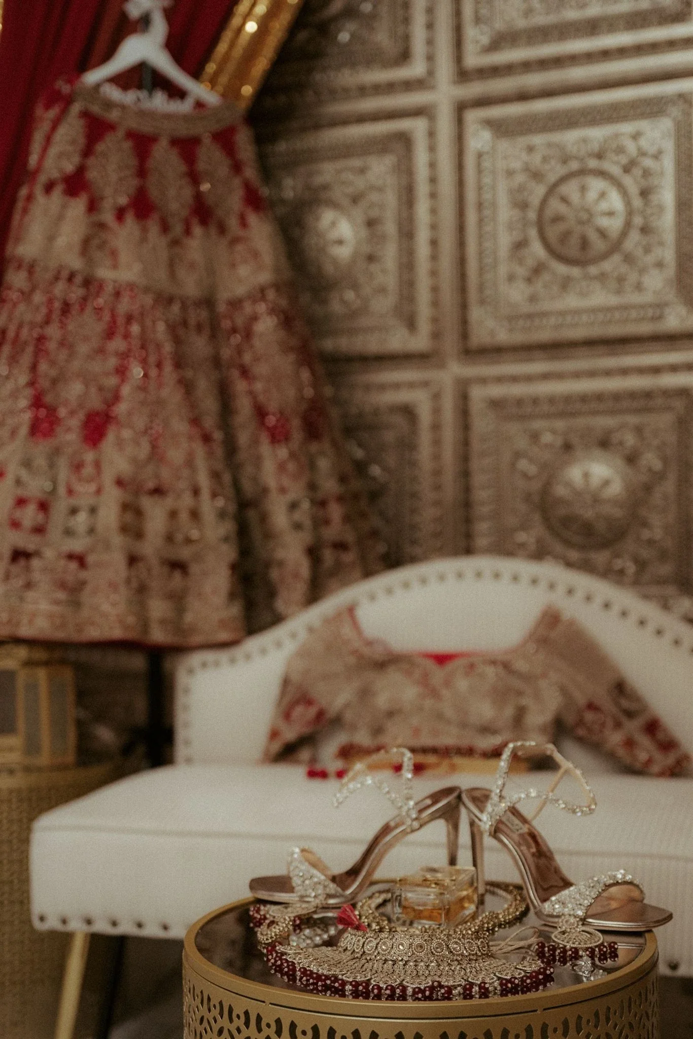 anand-karaj-snkworks-south-asian-wedding-indian-pakistani-shaadi- hilton-mclean-photos-photography-snkworks-best-top-photographer-dmv-shaadi-walima-nikkah-elegant-candid-filsm-video-vendor  (48).webp