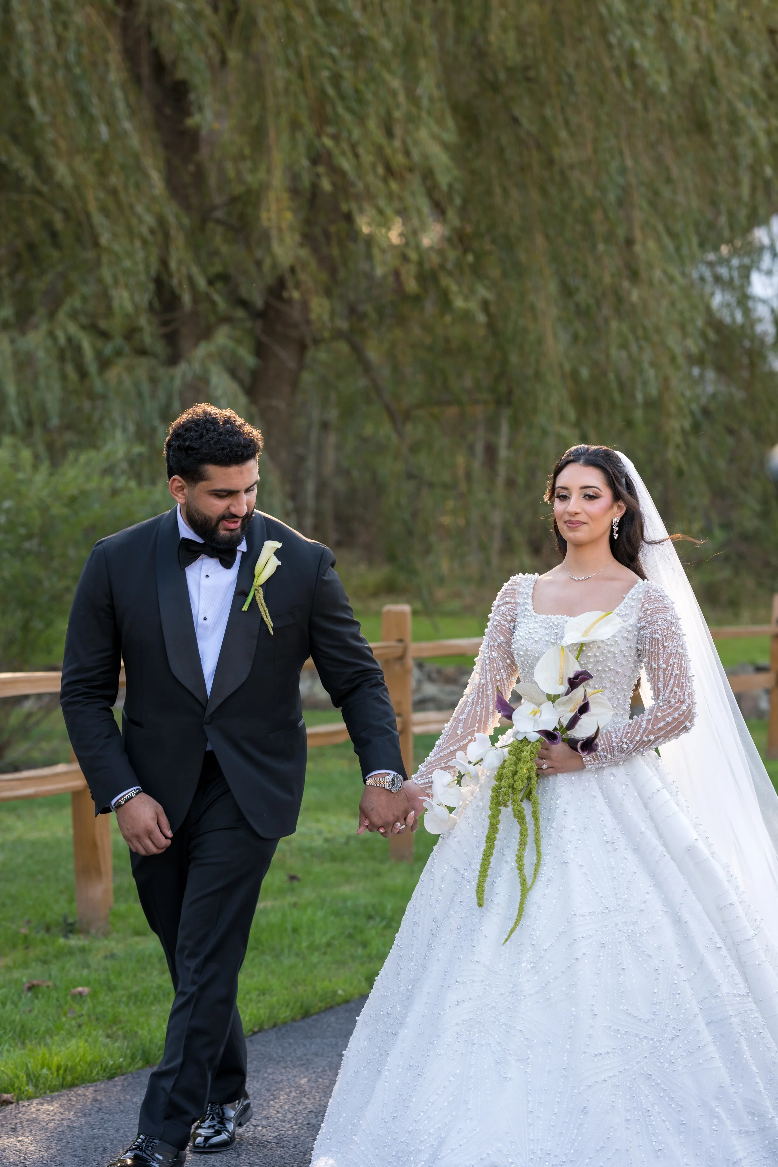 sahar-hussein-south-asian-wedding-indian-pakistani-shaadi- hilton-mclean-photos-photography-snkworks-best-top-photographer-dmv-shaadi-walima-nikkah-elegant-candid-filsm-video-vendor -whispering hollow- palestin (5).webp