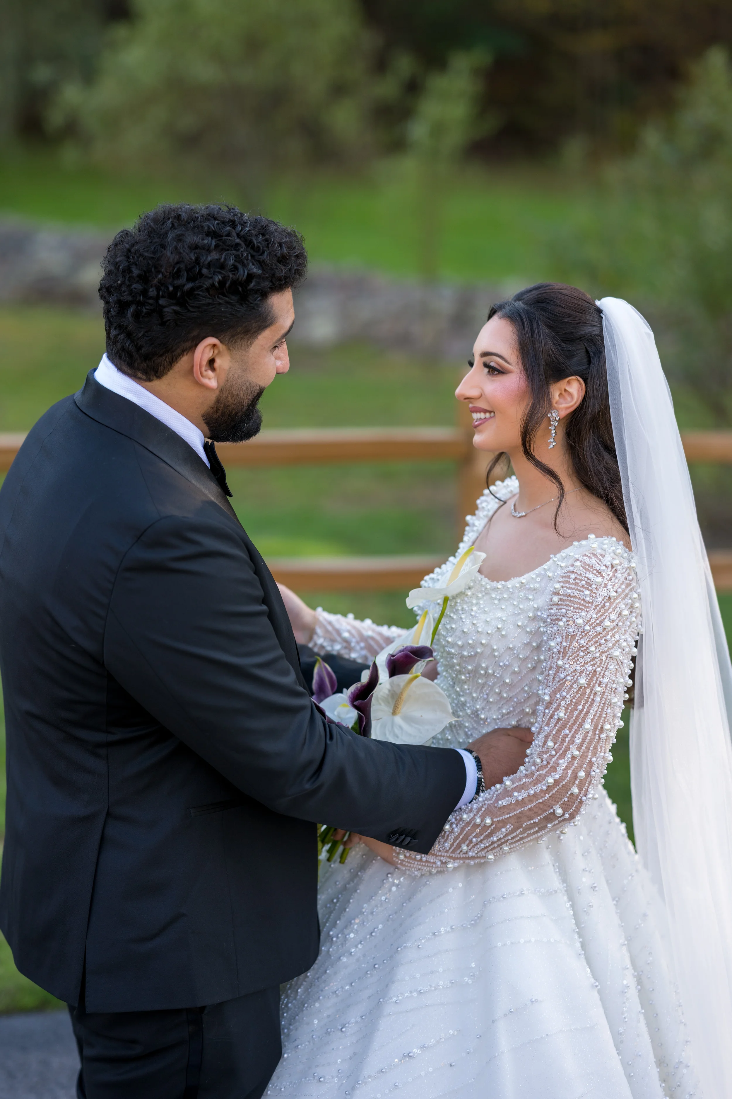 sahar-hussein-south-asian-wedding-indian-pakistani-shaadi- hilton-mclean-photos-photography-snkworks-best-top-photographer-dmv-shaadi-walima-nikkah-elegant-candid-filsm-video-vendor -whispering hollow- palestin (32).webp