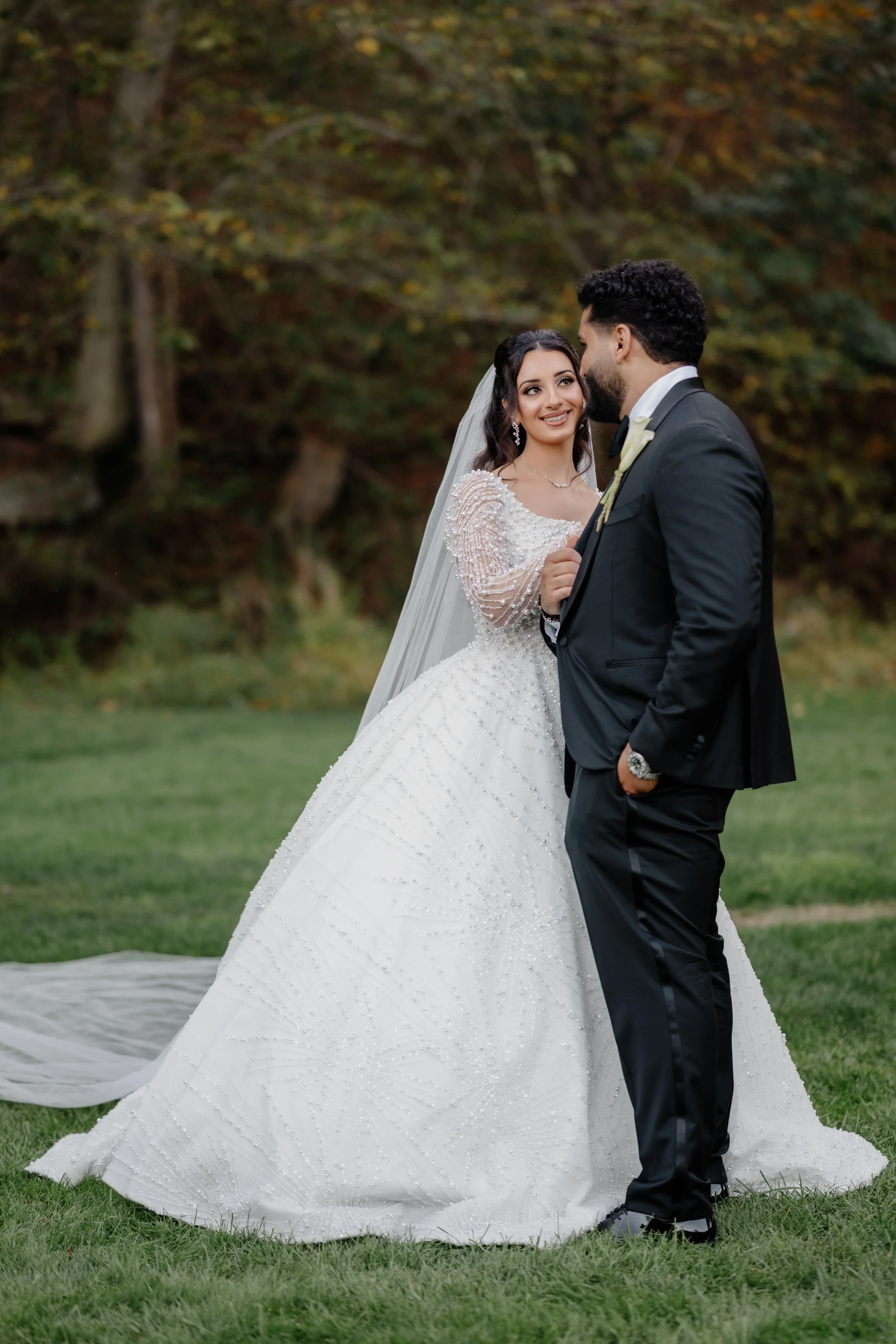sahar-hussein-south-asian-wedding-indian-pakistani-shaadi- hilton-mclean-photos-photography-snkworks-best-top-photographer-dmv-shaadi-walima-nikkah-elegant-candid-filsm-video-vendor -whispering hollow- palestin (23).webp