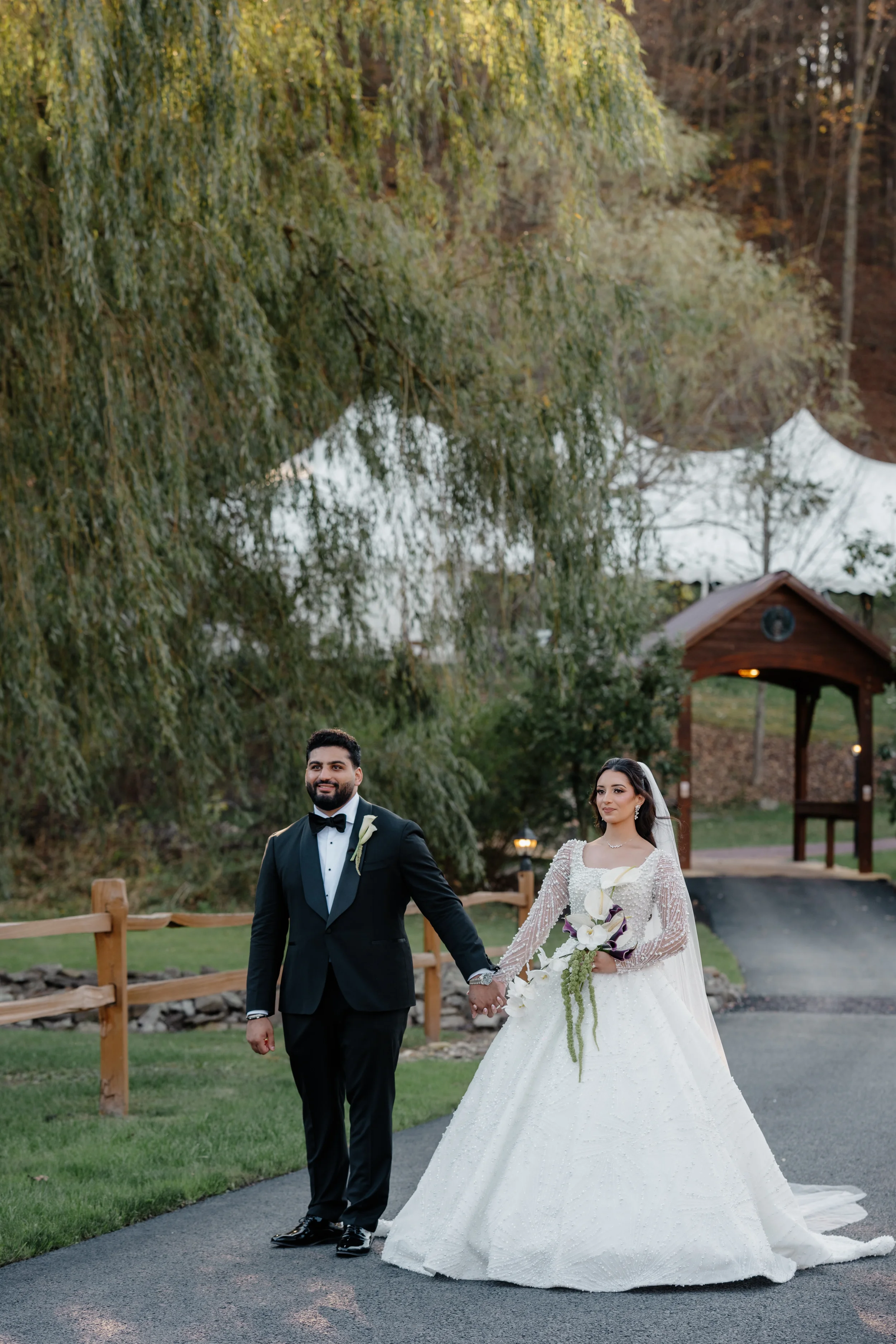 sahar-hussein-south-asian-wedding-indian-pakistani-shaadi- hilton-mclean-photos-photography-snkworks-best-top-photographer-dmv-shaadi-walima-nikkah-elegant-candid-filsm-video-vendor -whispering hollow- palestin (20).webp