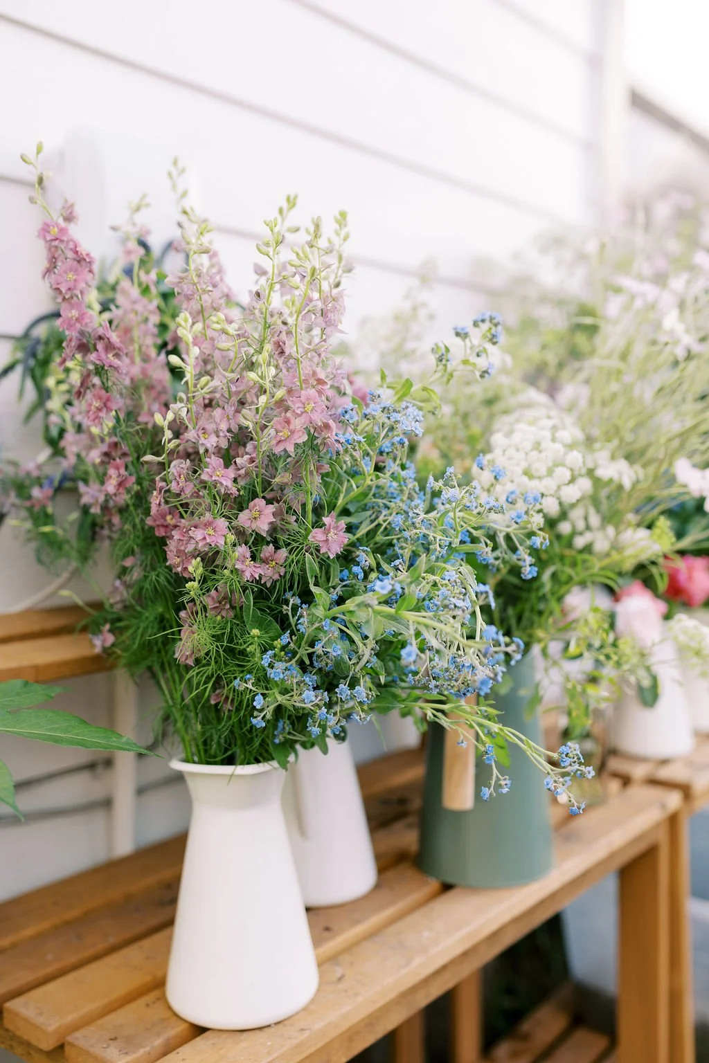 Bundles of cut flowers from a Houston garden, representing the sowing, planting, and harvest timing taught in the Cut Flower Confidence Calendar.