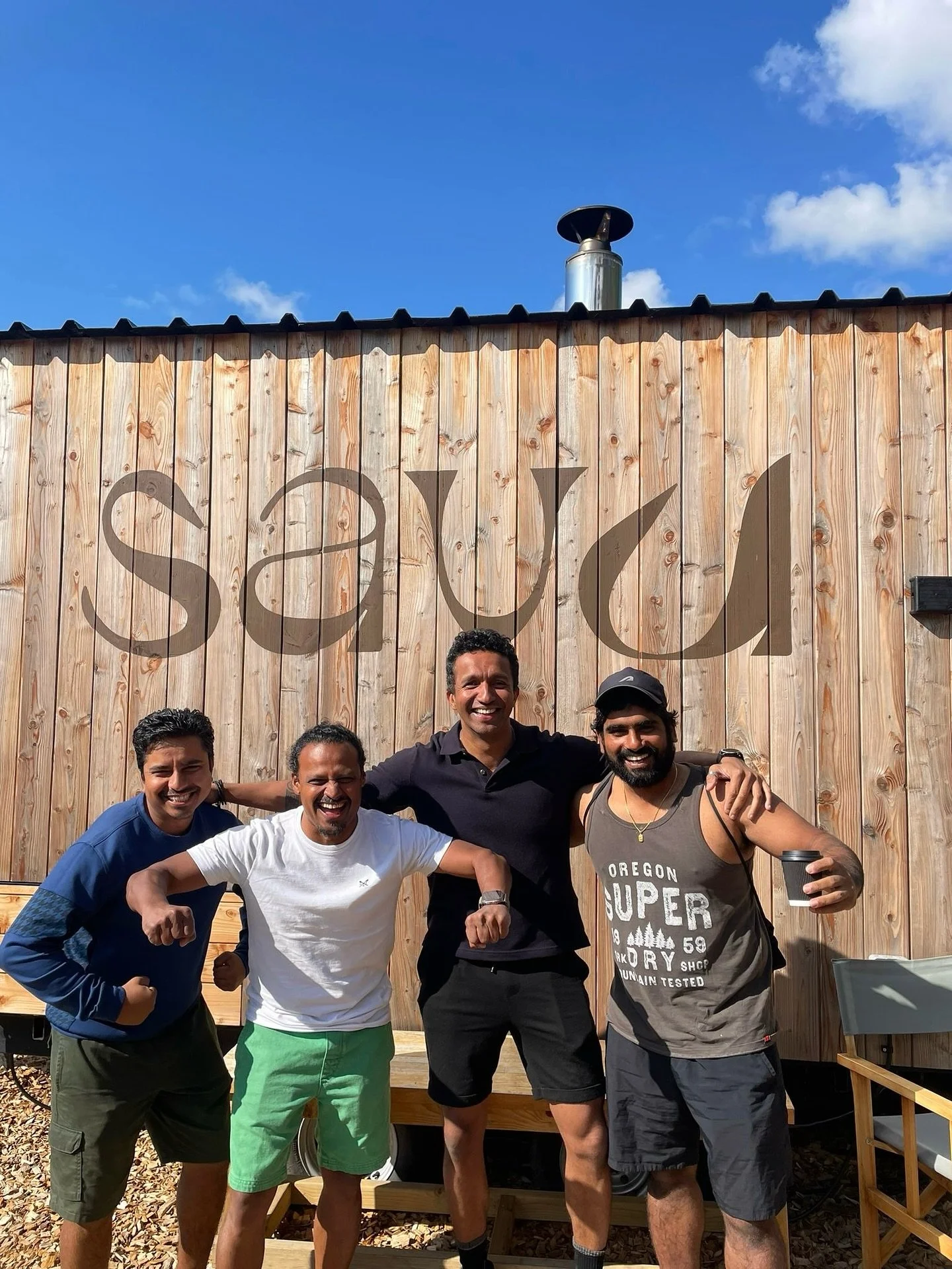 Sweat, smiles, and good company 😅
From our Savu regulars to the newcomers joining us for the first time, you make this place more than just a sauna. You make it a community 🤎
Here’s to meaningful chats, quiet moments, and that post-sauna gl