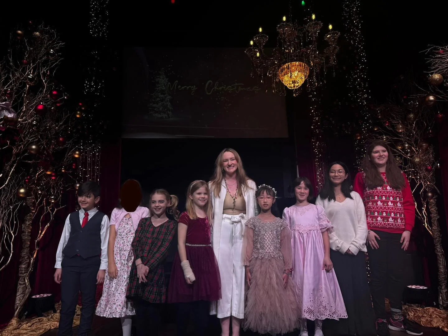 Meet Olivia - founder of The Tempo Club🎵  I am so excited to welcome students into our brand new space in Austin Heights! Our cozy studio space brings together students of all ages and levels - from voice and piano to saxophone and music production,