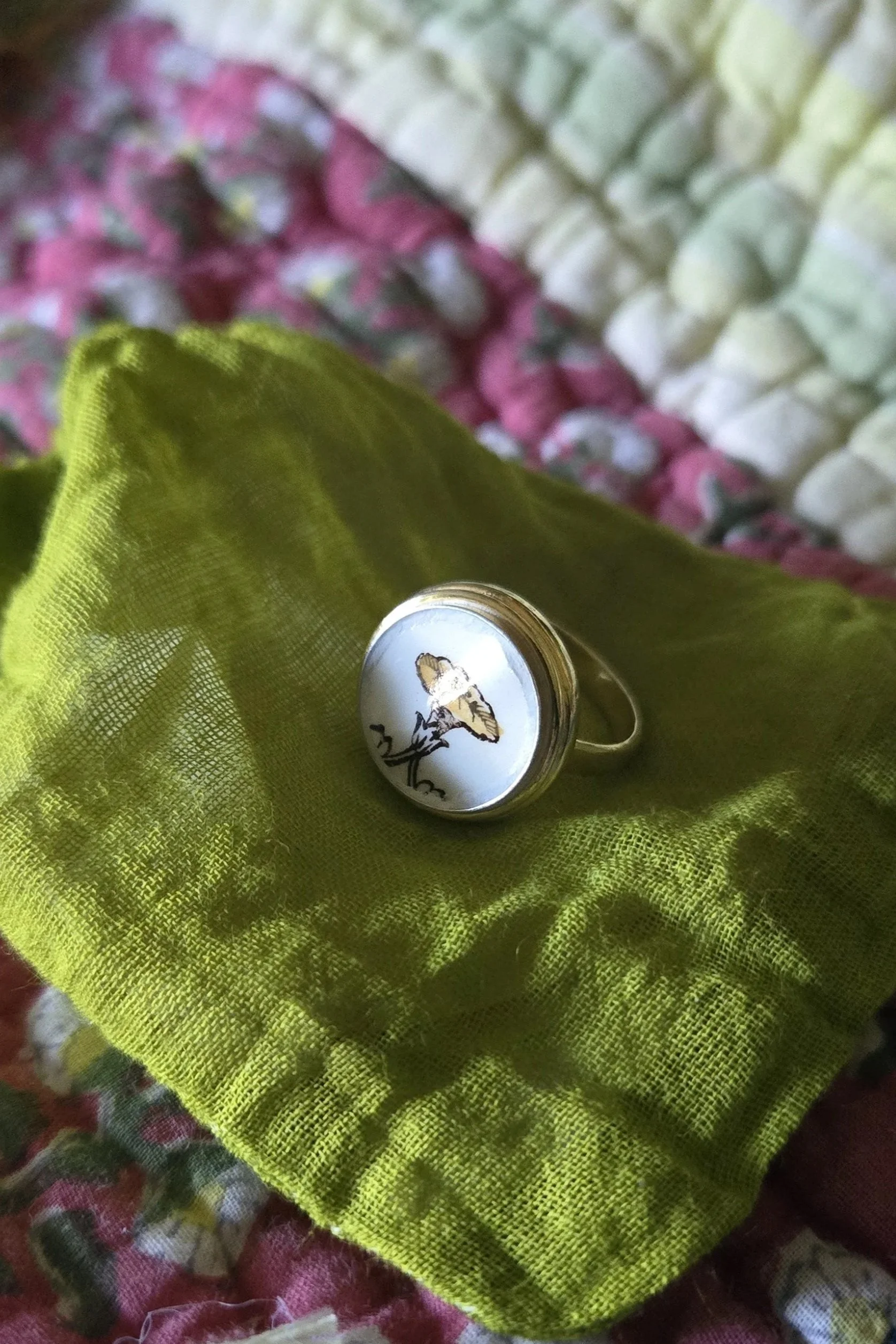Yellow Flower Transferware Remnant Ring in GP over Silver / 14mm / Size 7