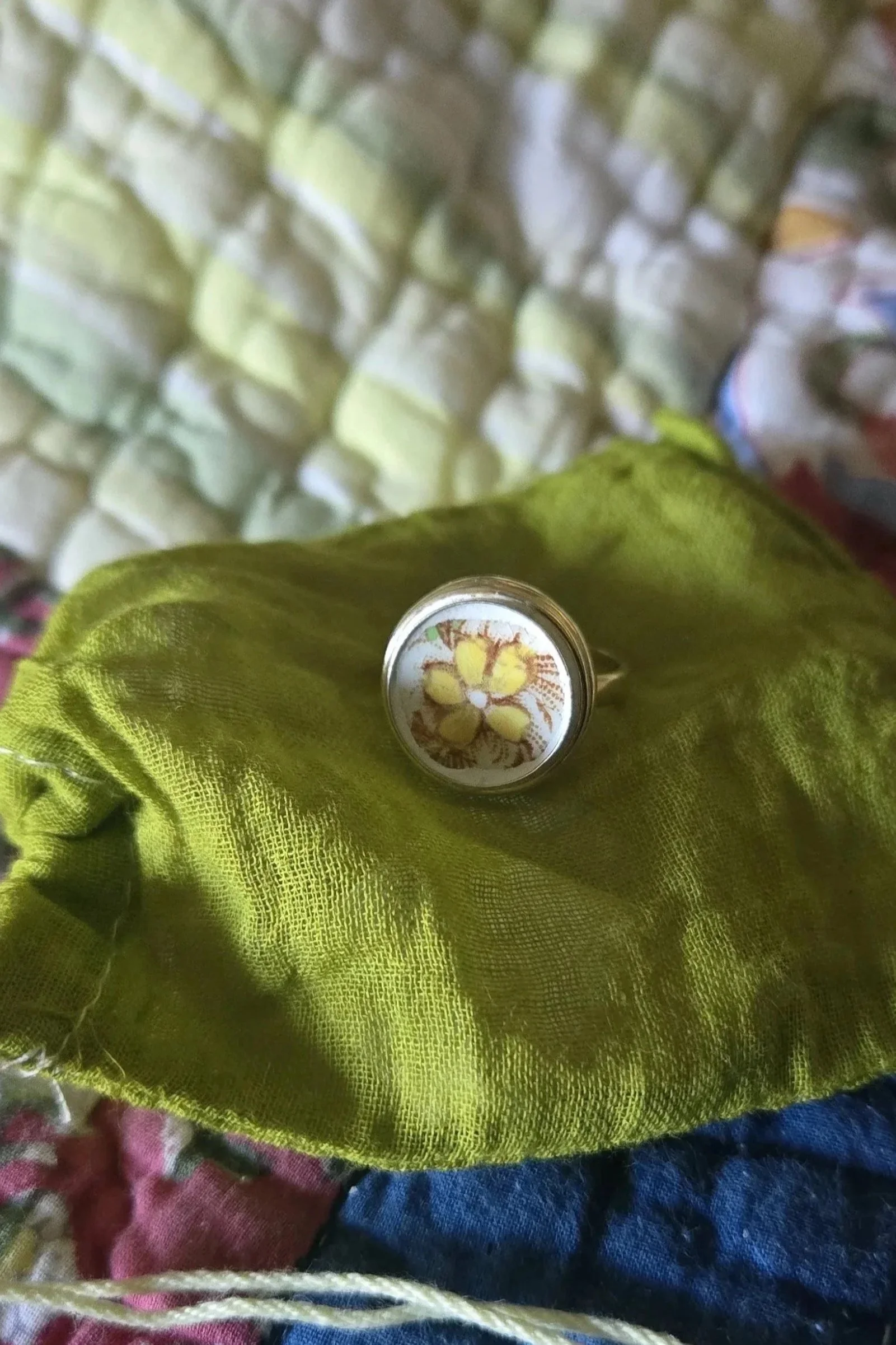 Yellow Floral Transferware Remnant Ring in GP over Silver / 14mm / Size 8