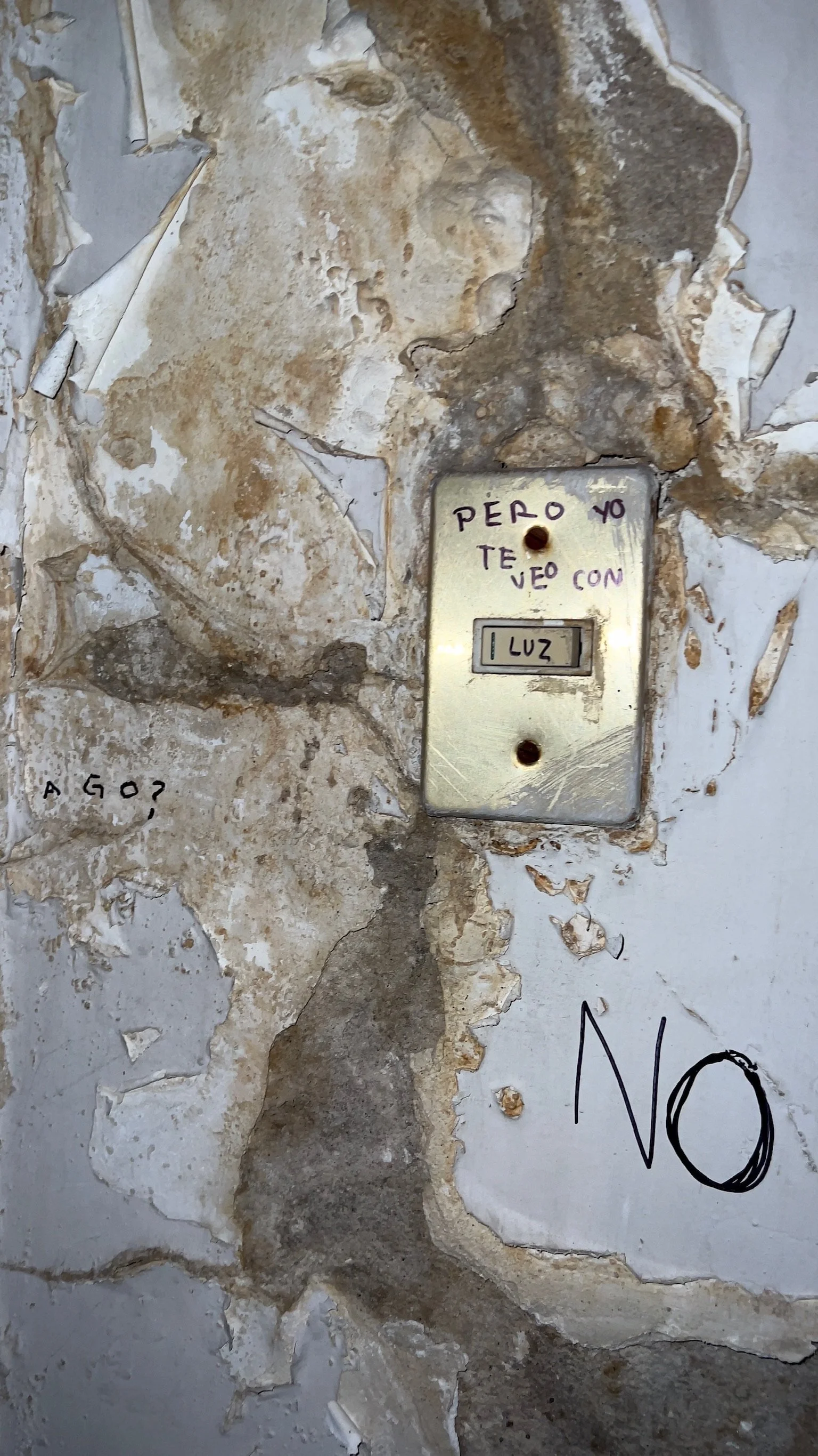 0196e4cf8e23ba868dbb4b1a9f86150f7854b8758e_00002.jpg