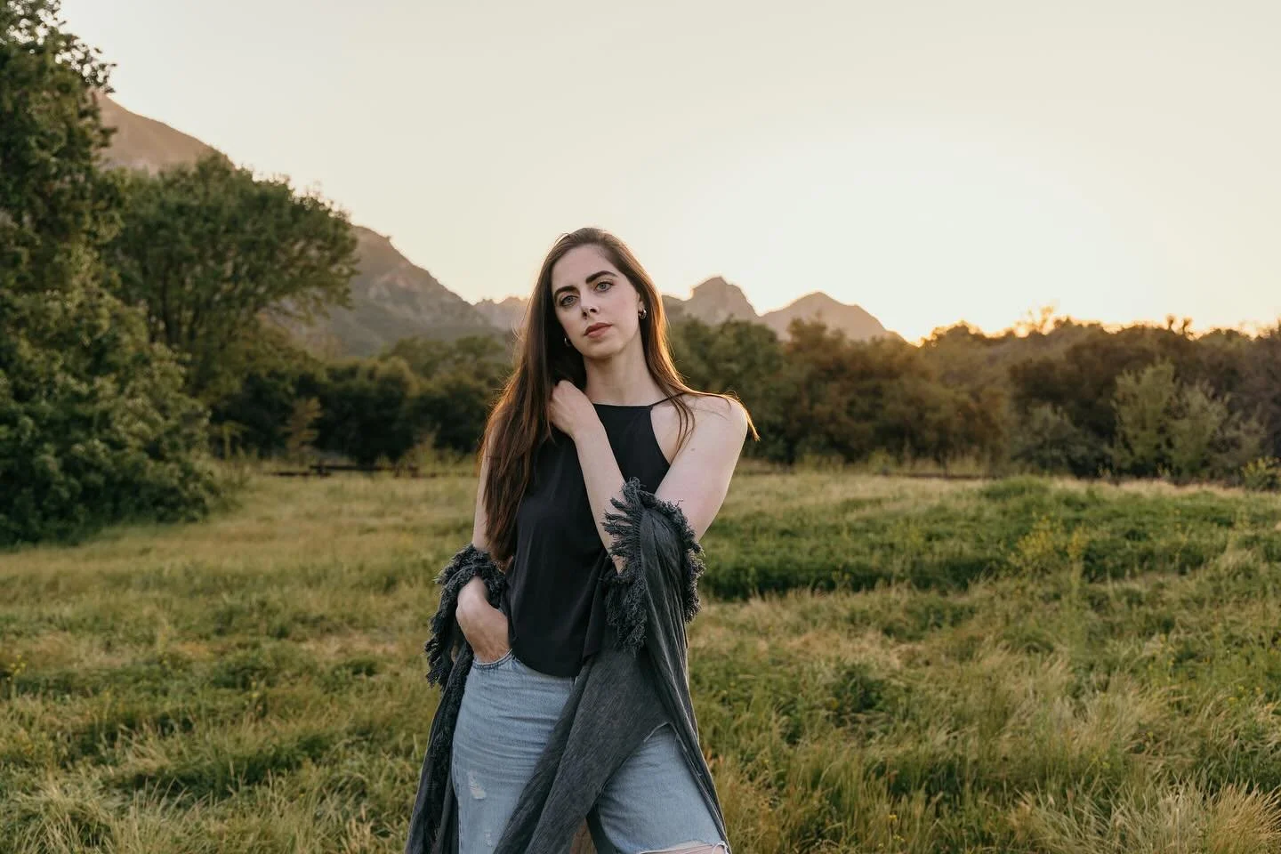 Been listening to too much Cowboy Carter and Pink Pony Club 🌸&hellip; 

Just dropping in to say hi 👋 I&rsquo;m Erika, a photographer, singer, actor and voiceover artist. Clearly, I can&rsquo;t sit still! 😉 For those of you who don&rsquo;t know, I 