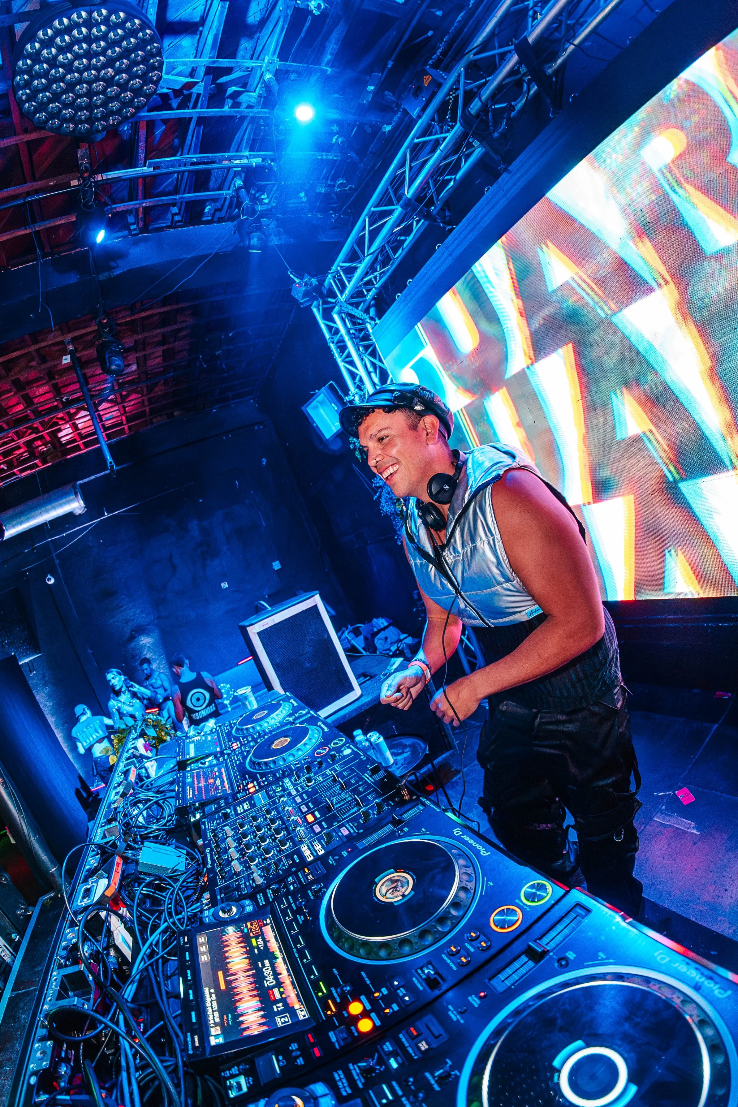 021024_Sam BlackyReverb_Jesse Vazquez_63.jpg