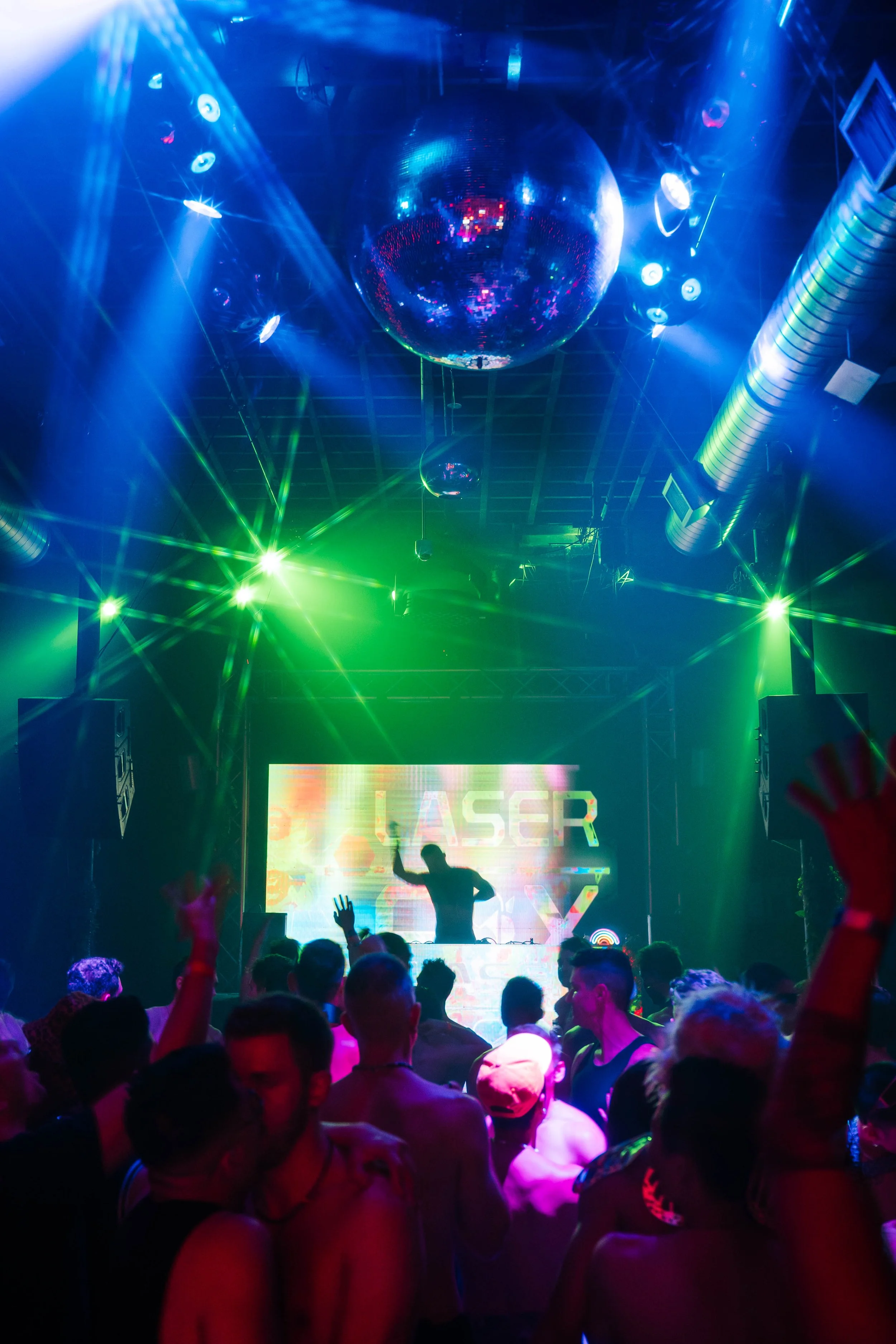 021024_Sam BlackyReverb_Jesse Vazquez_55.jpg