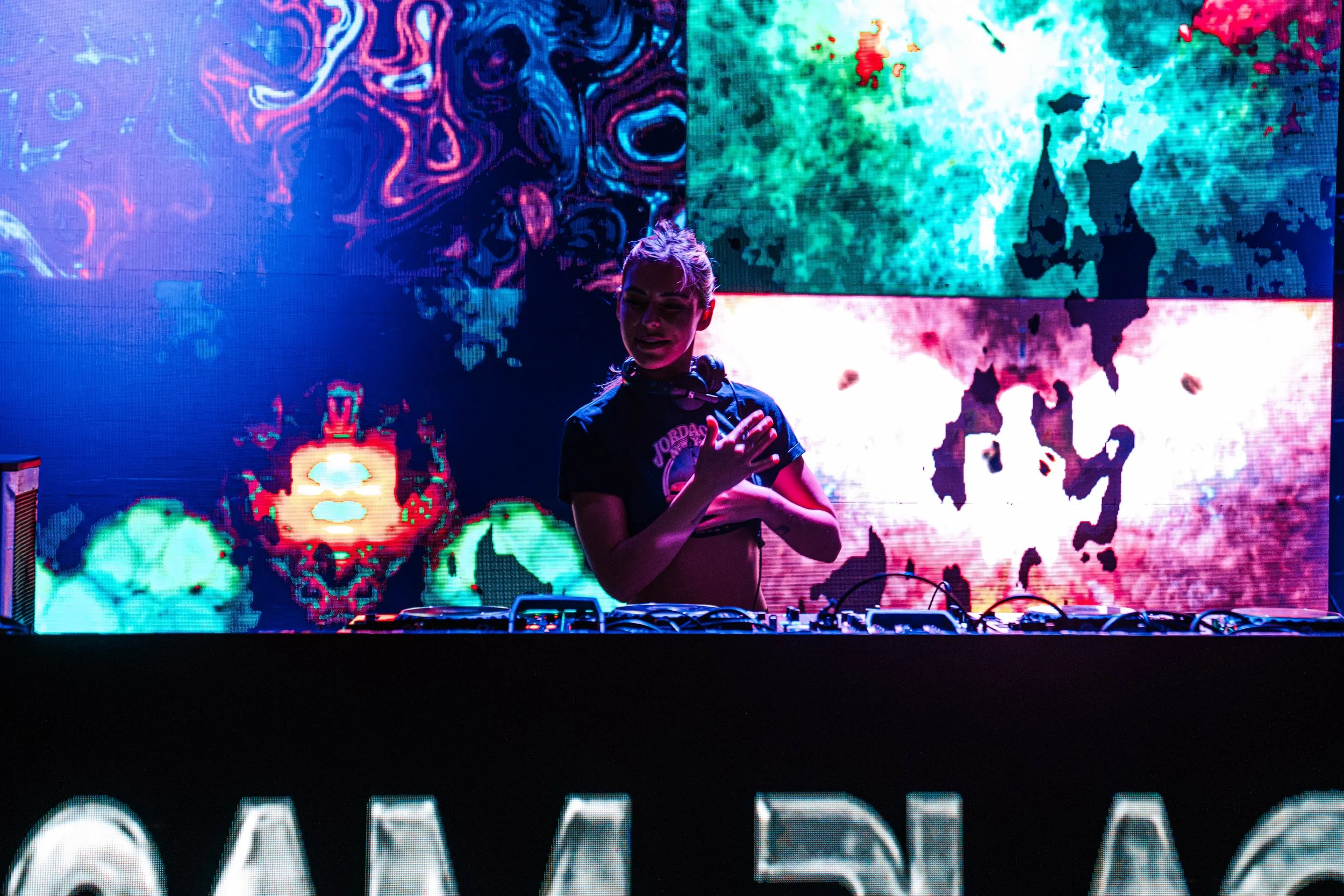 021024_Sam BlackyReverb_Jesse Vazquez_01.jpg