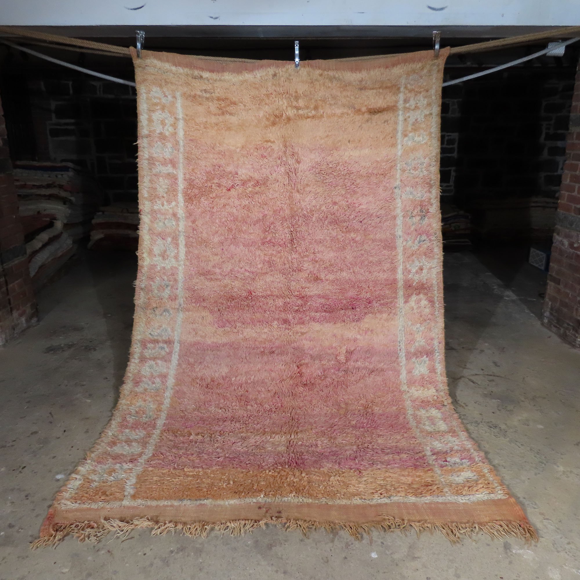 113''x70''