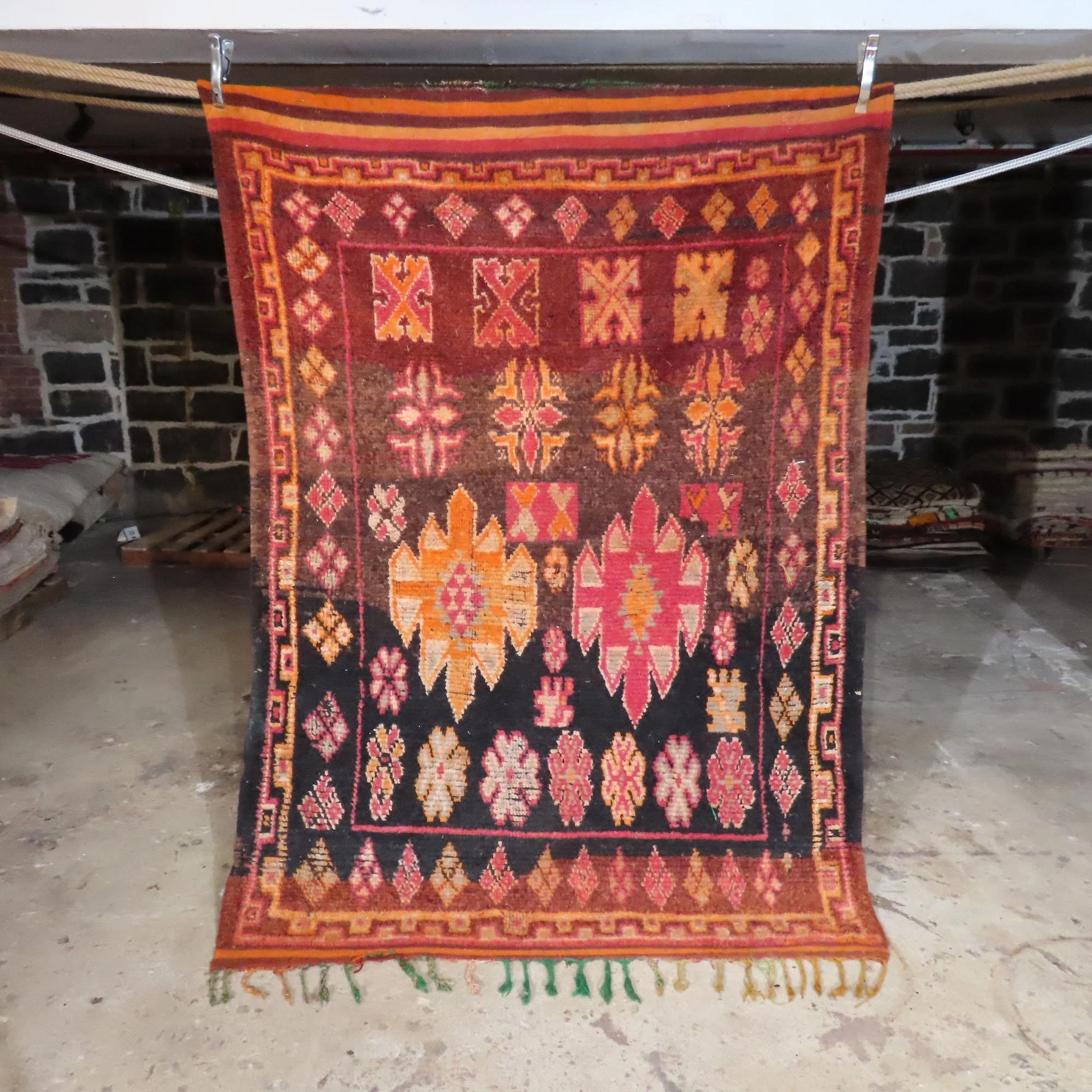 84''x61''