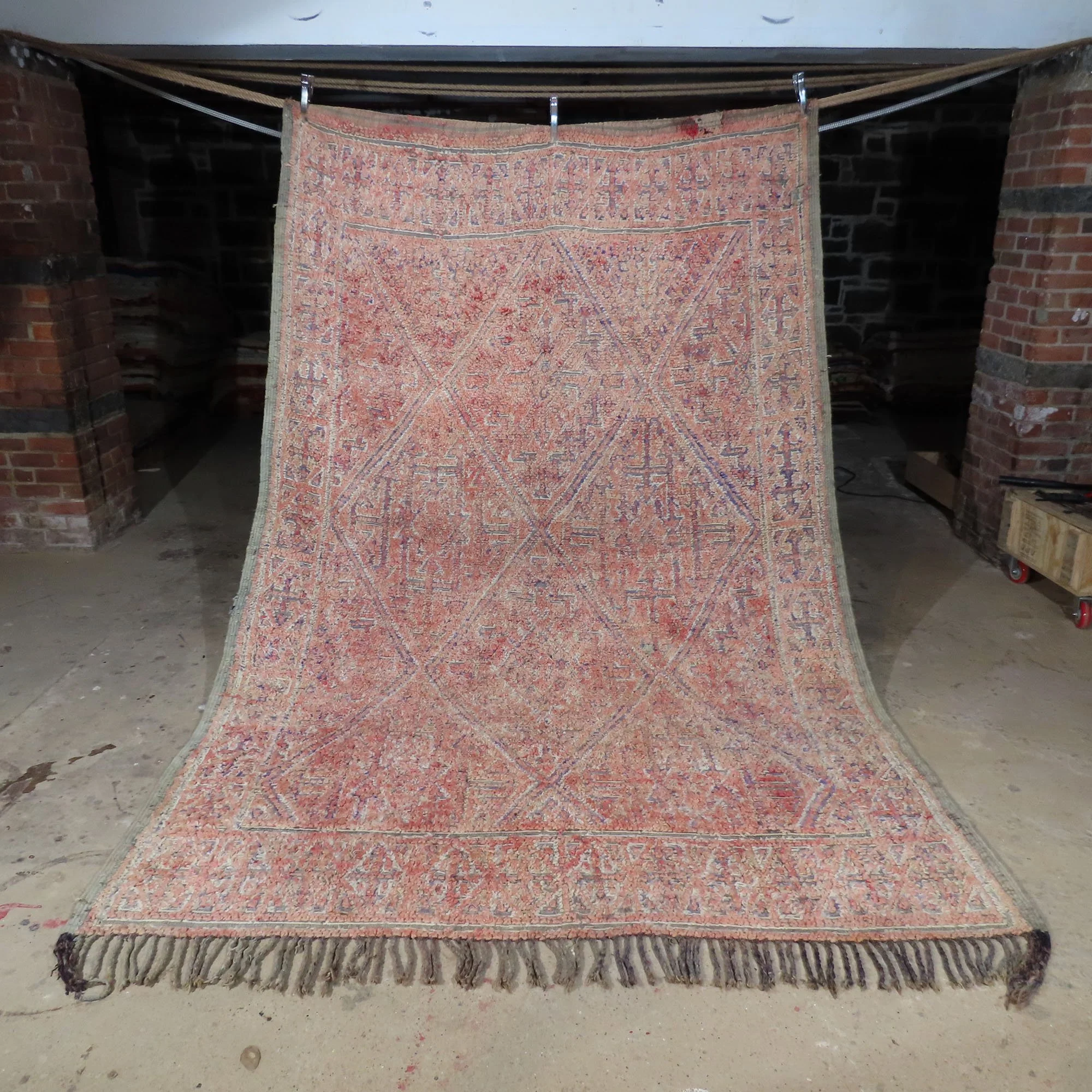 131''x77''