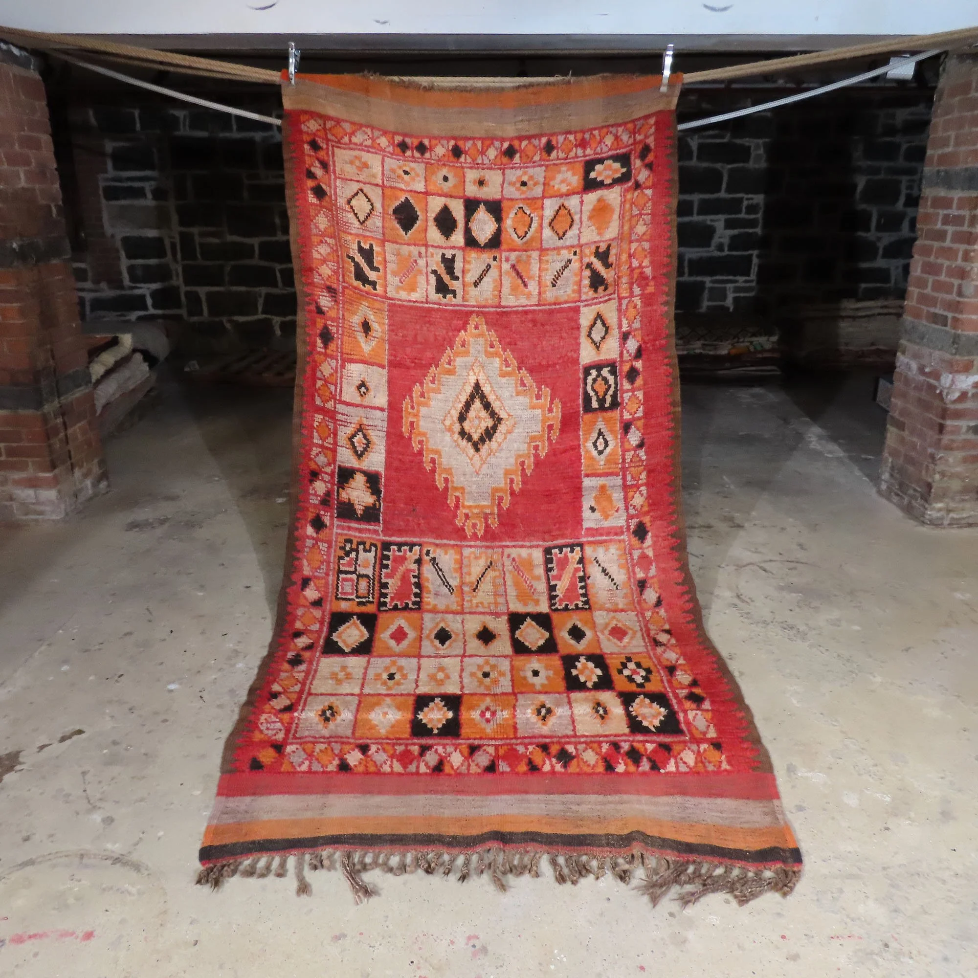 128''x61''