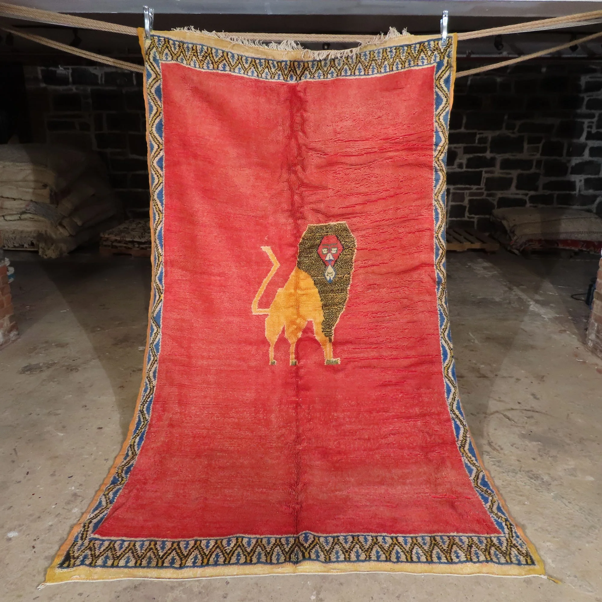 104''x62''