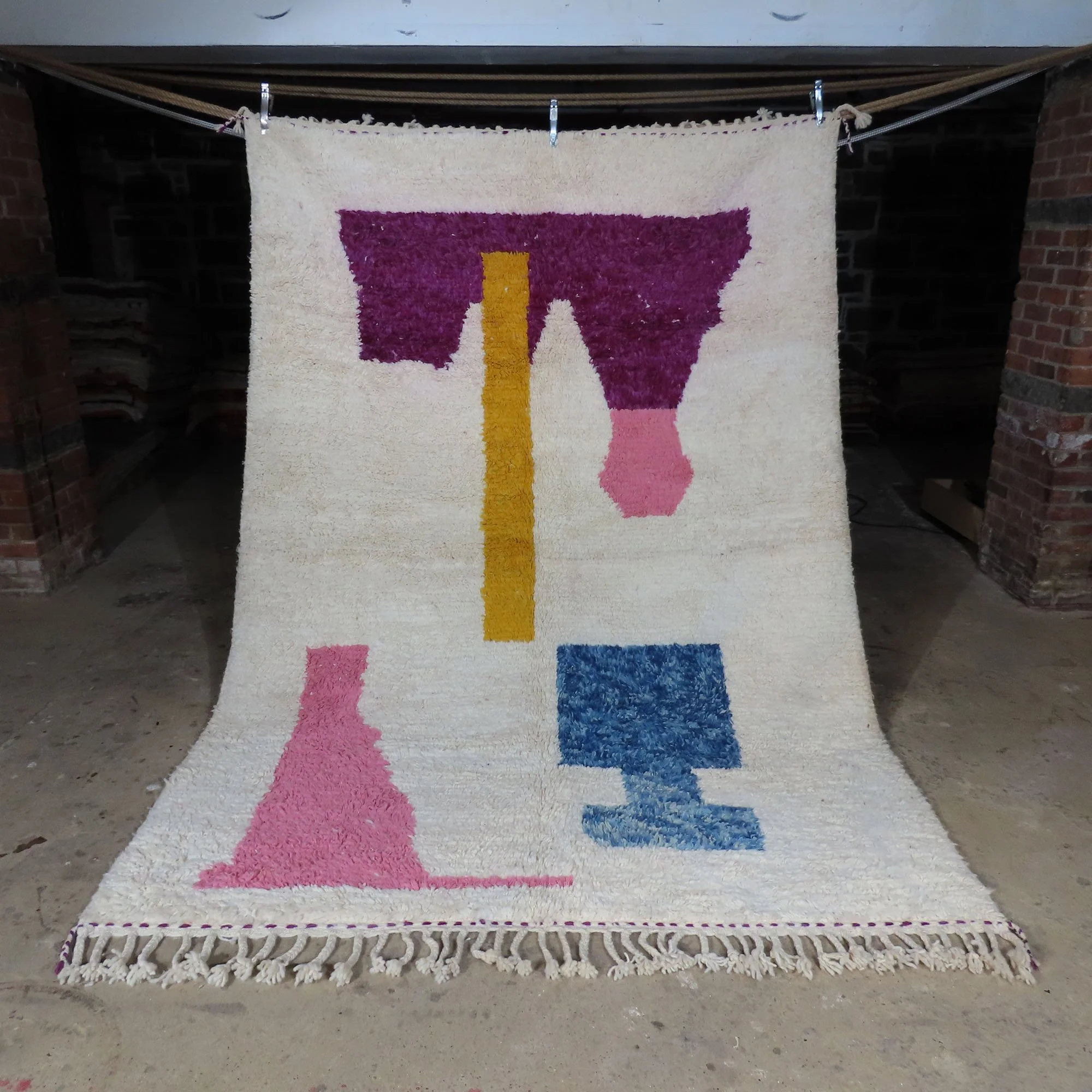 123''x76''