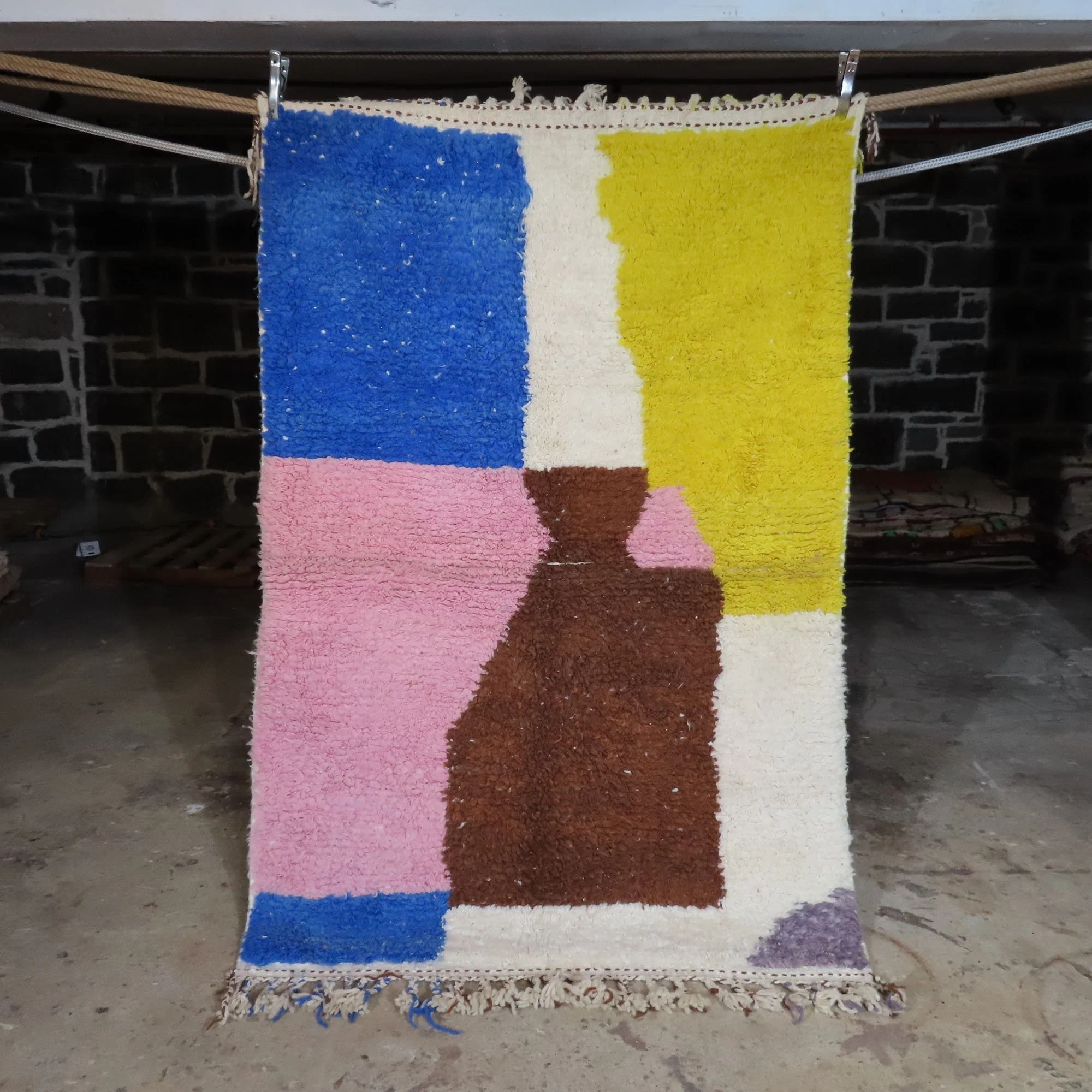 81''x53''
