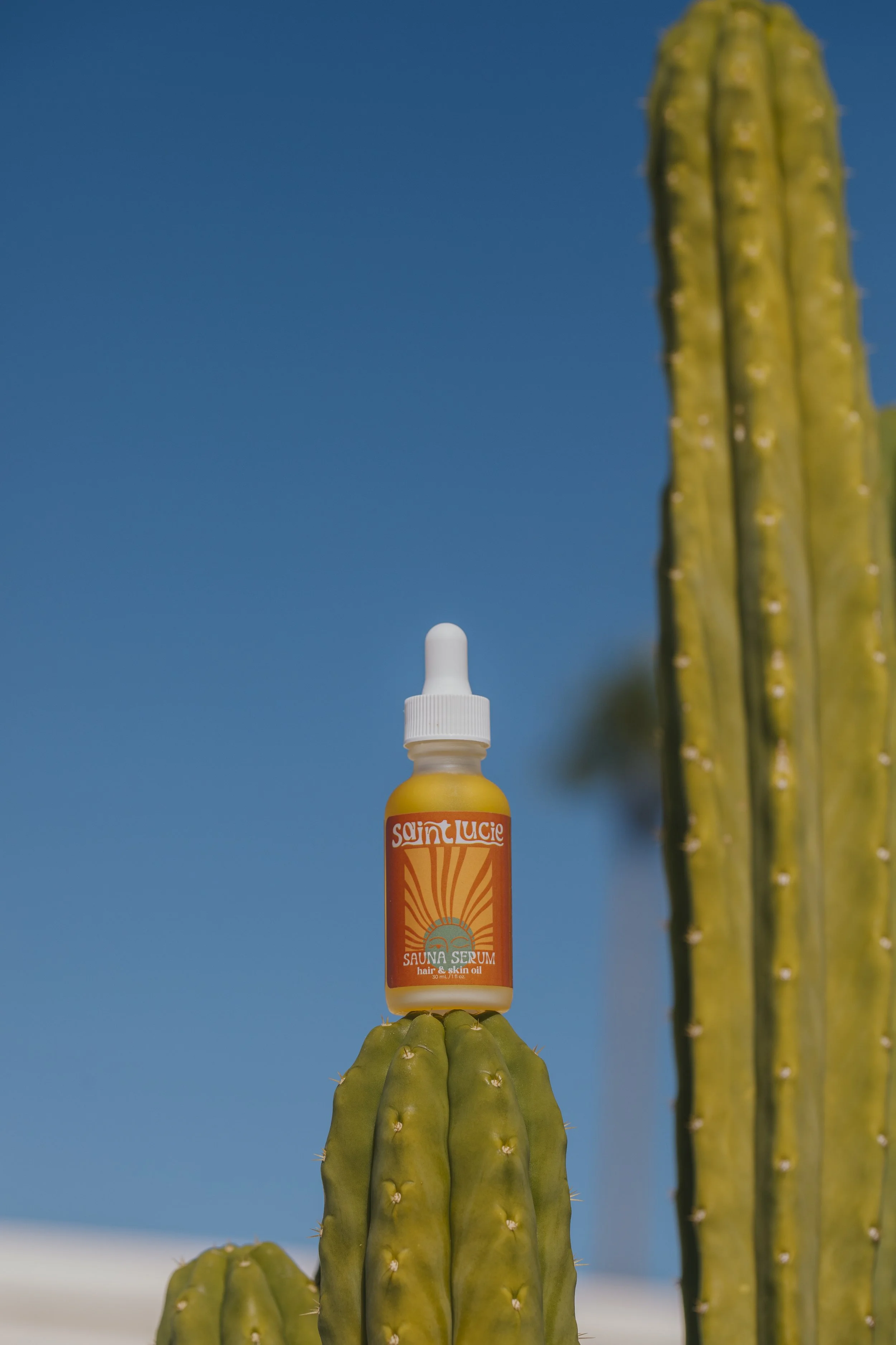 SaintLucie_SaunaSerum_Hero_Vertical.jpg