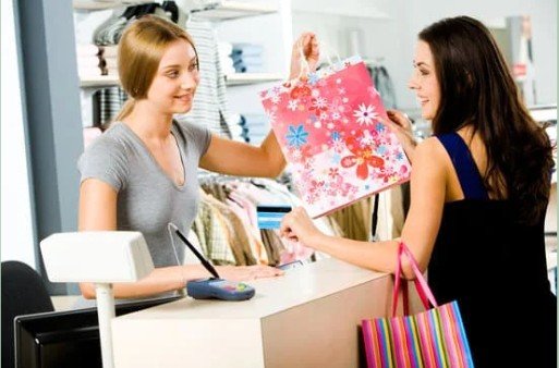 Shopping in a pleasant sensory environment