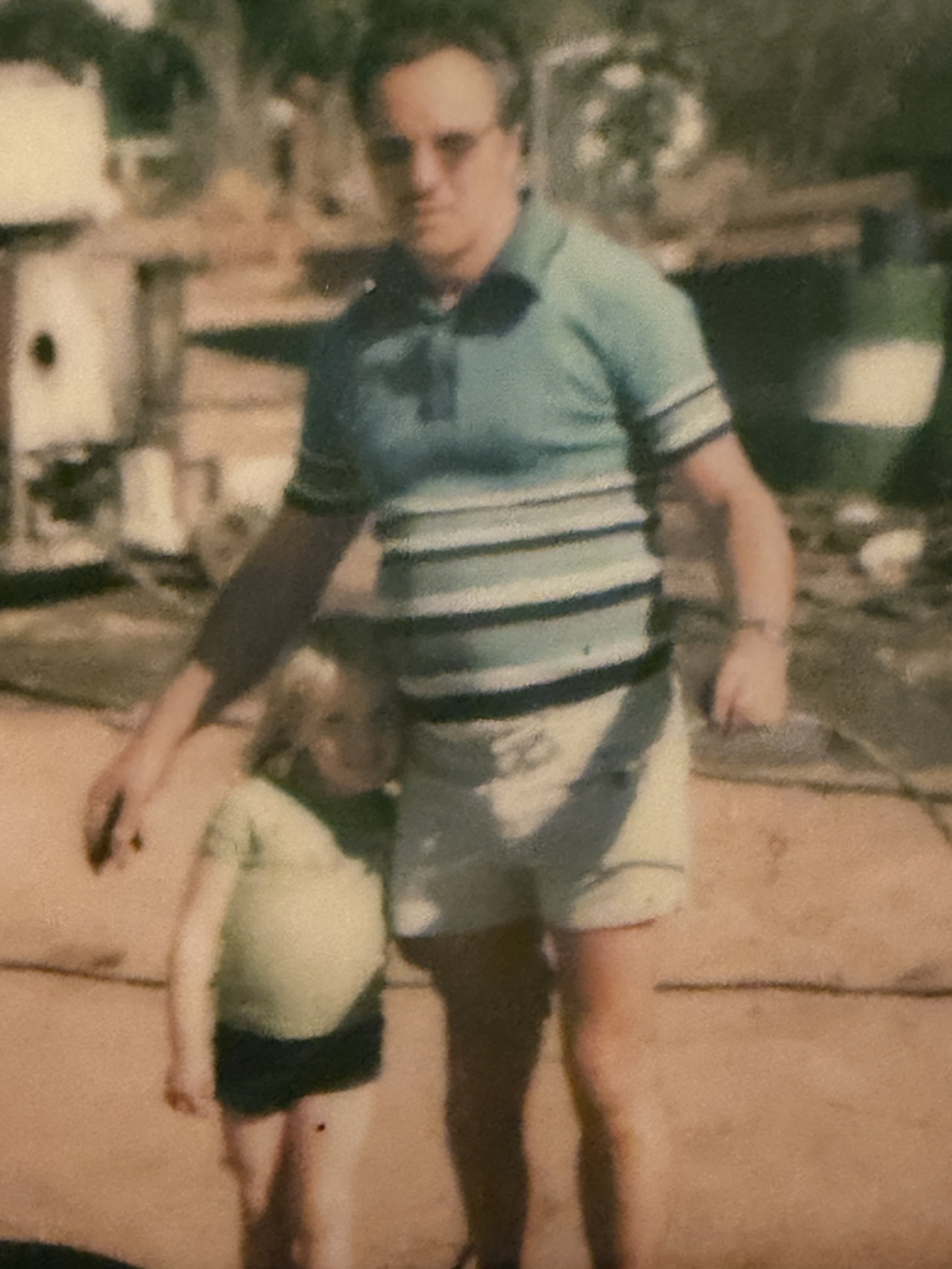 The Memory I Thought Was Trauma… Until It Changed Shape in the Most Unexpected Way
