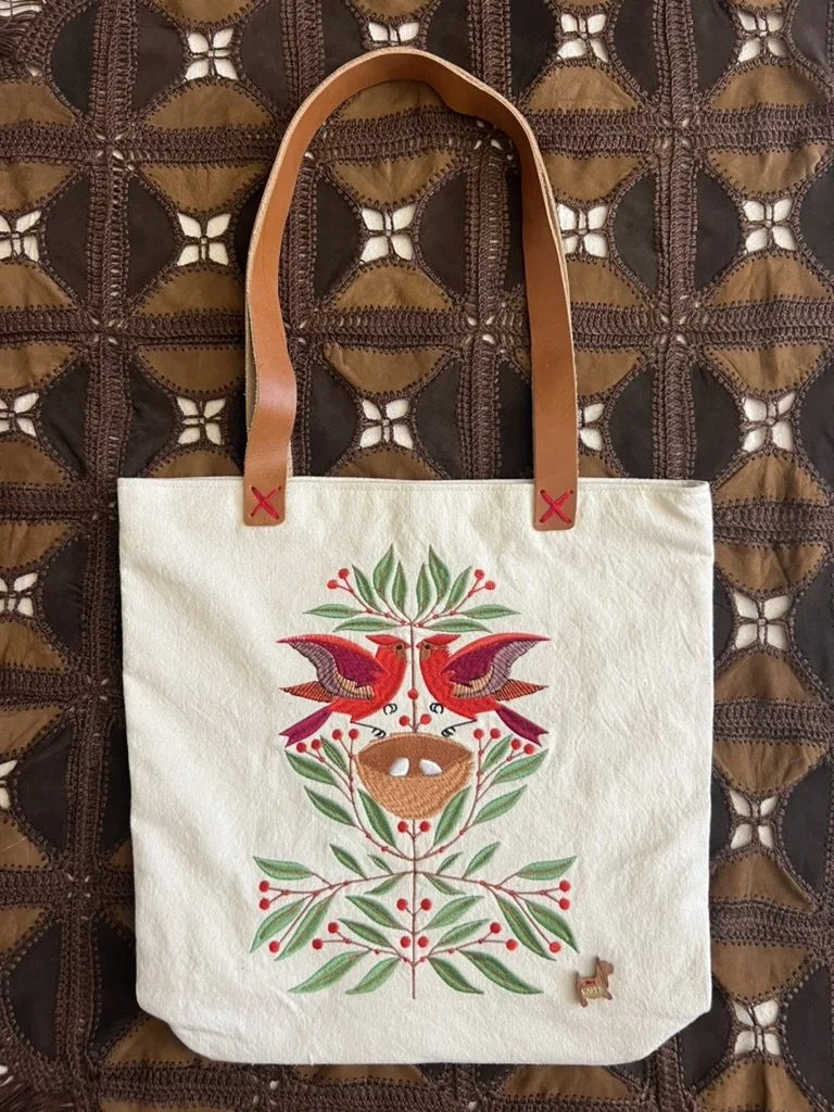 Nido Rojo Tote