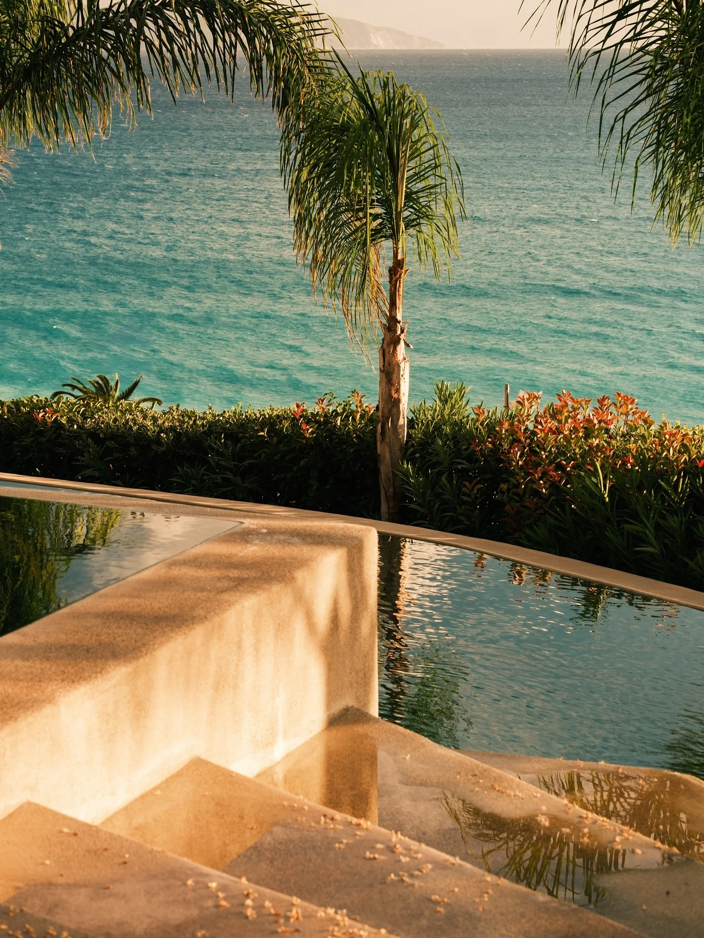 What a beautiful four days we spent at @fzeen_kefalonia. Everything here was magic and I cannot wait to come back. A true gem in the Ionian 🌿✨