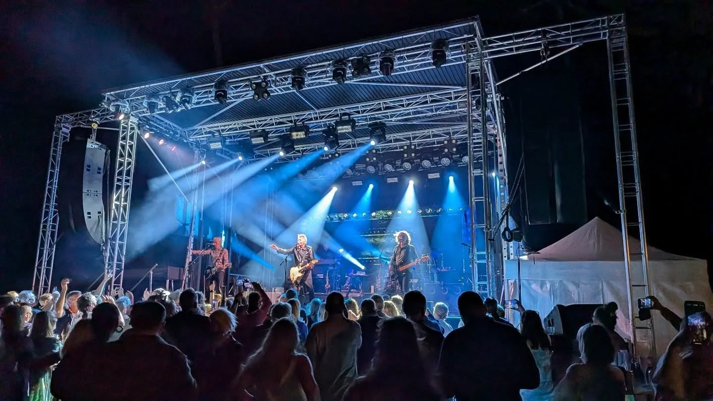 XL Trailer Stage with PA wings
@icehouseband 
@musicin.paradise 
@brisbanesound