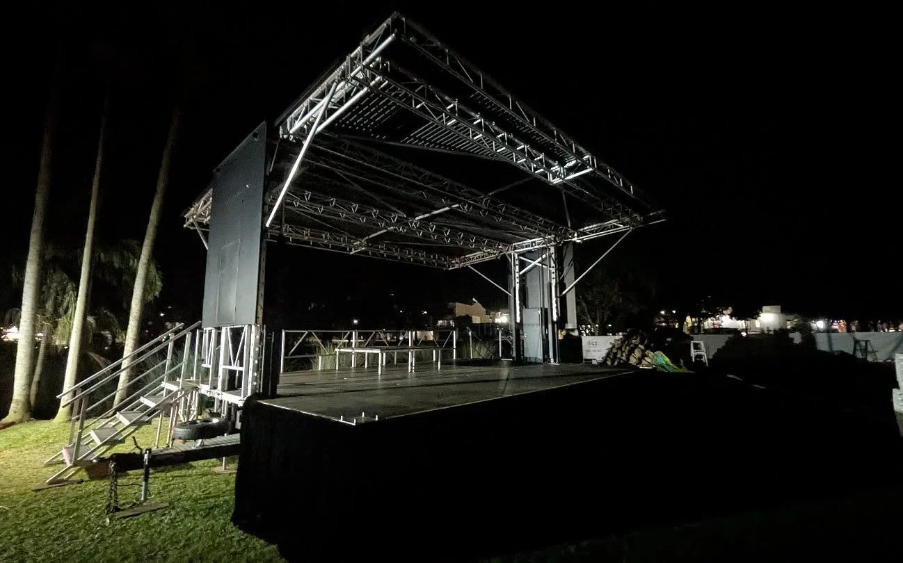 Waiting in the shadows....
Our XL Trailer Stage with drum riser onsite for @kinshipfestivalmurwillumbah